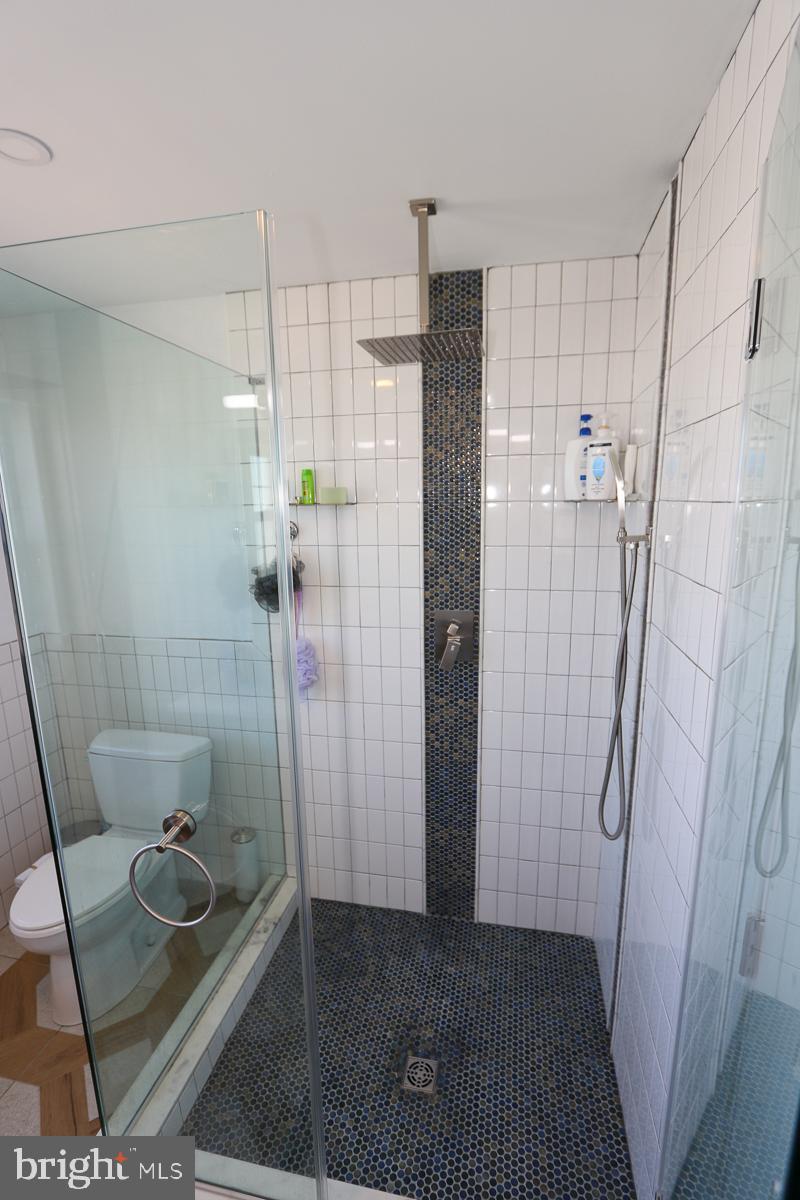 PHILADELPHIA (NORTHEAST) - Residential