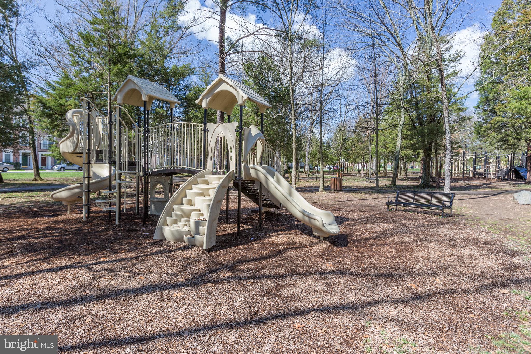 BRAMBLETON LANDBAY 2 - Residential Lease