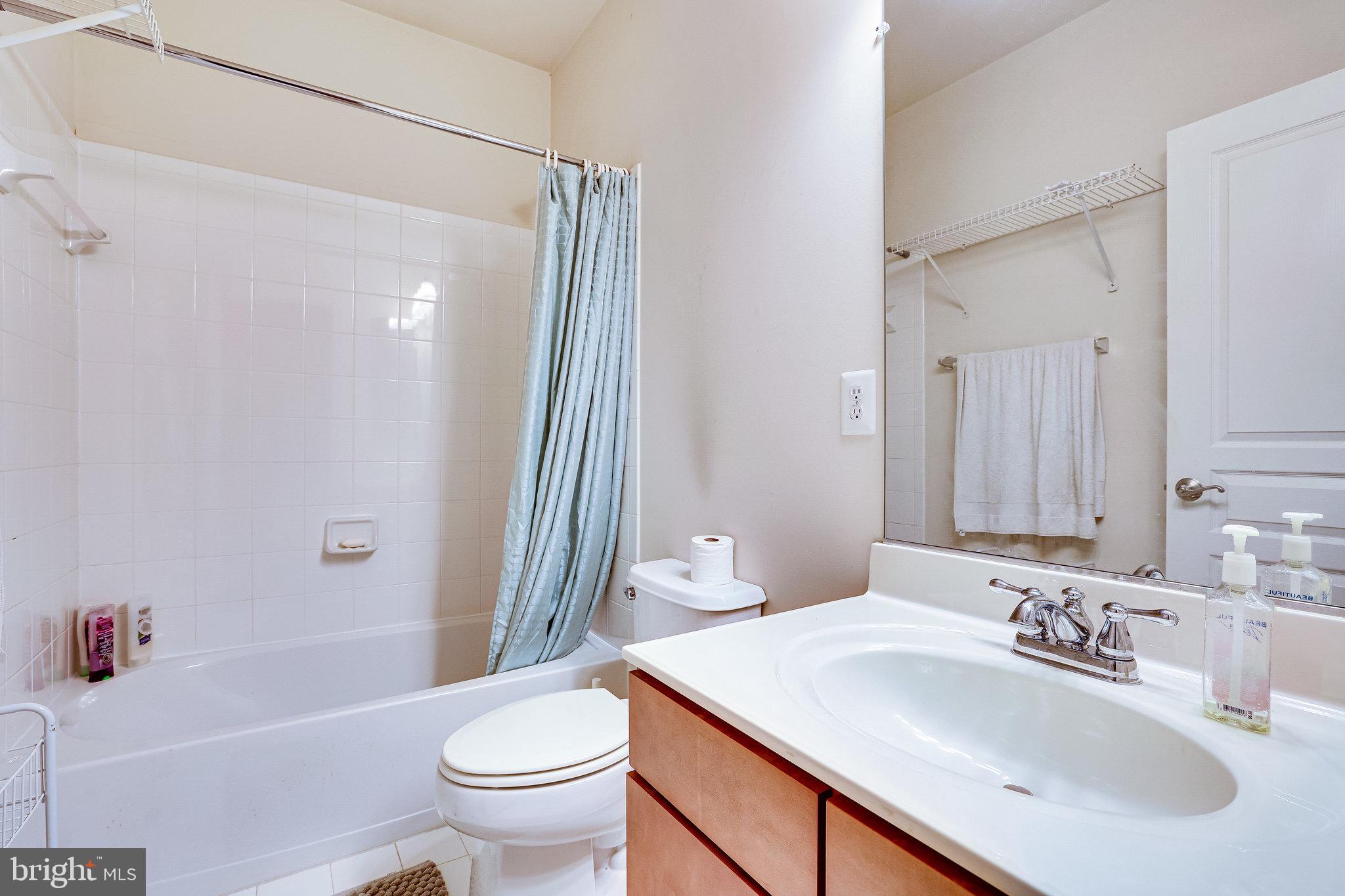 BRAMBLETON LANDBAY 2 - Residential Lease