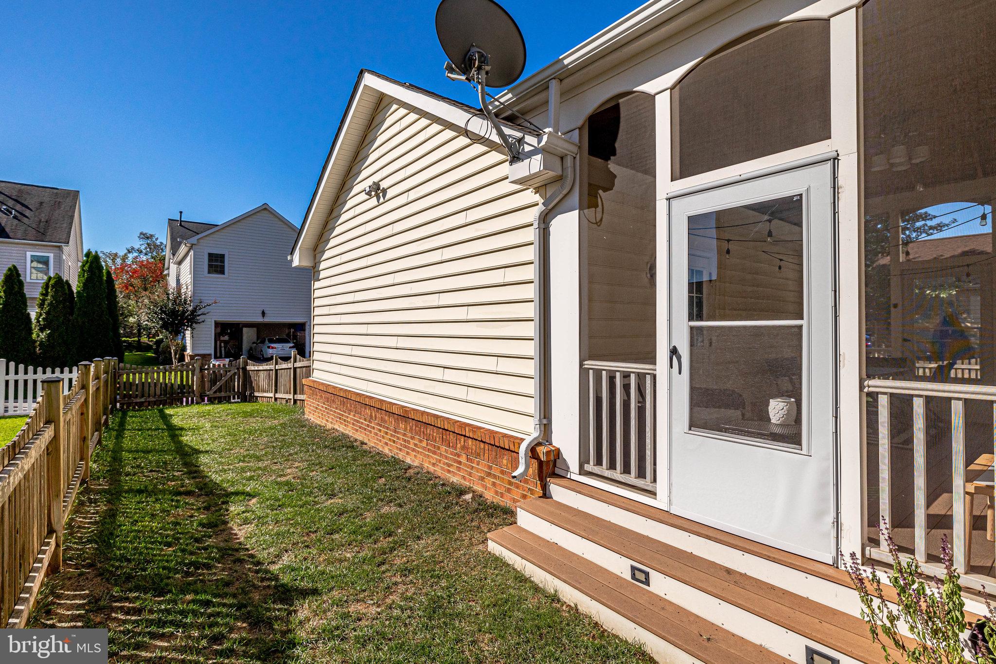 BRAMBLETON LANDBAY 2 - Residential Lease