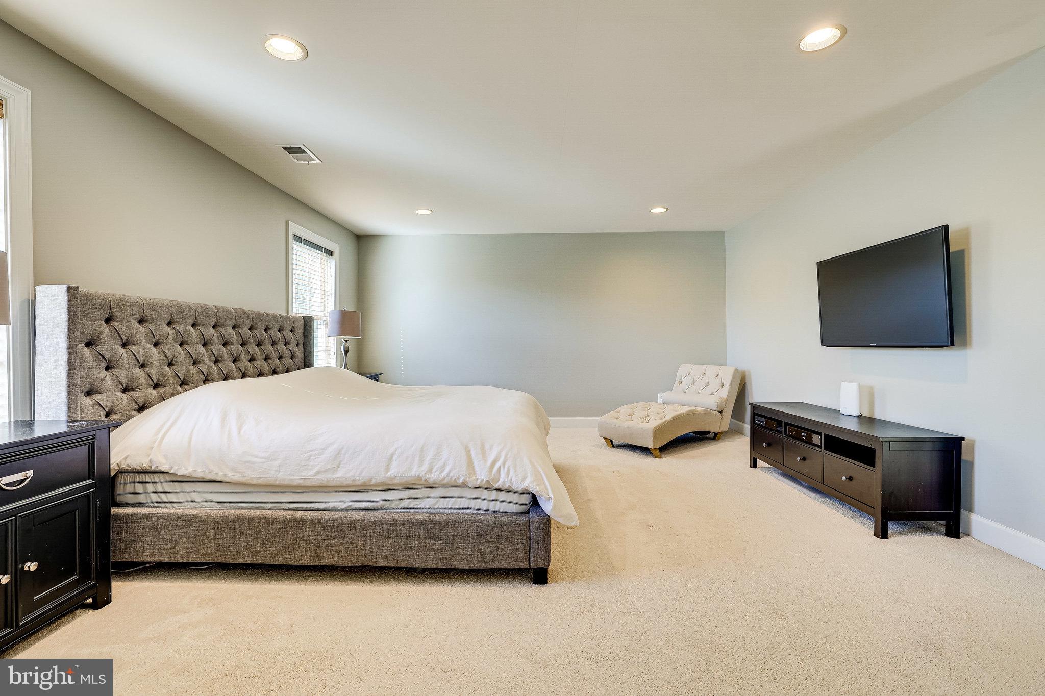 BRAMBLETON LANDBAY 2 - Residential Lease