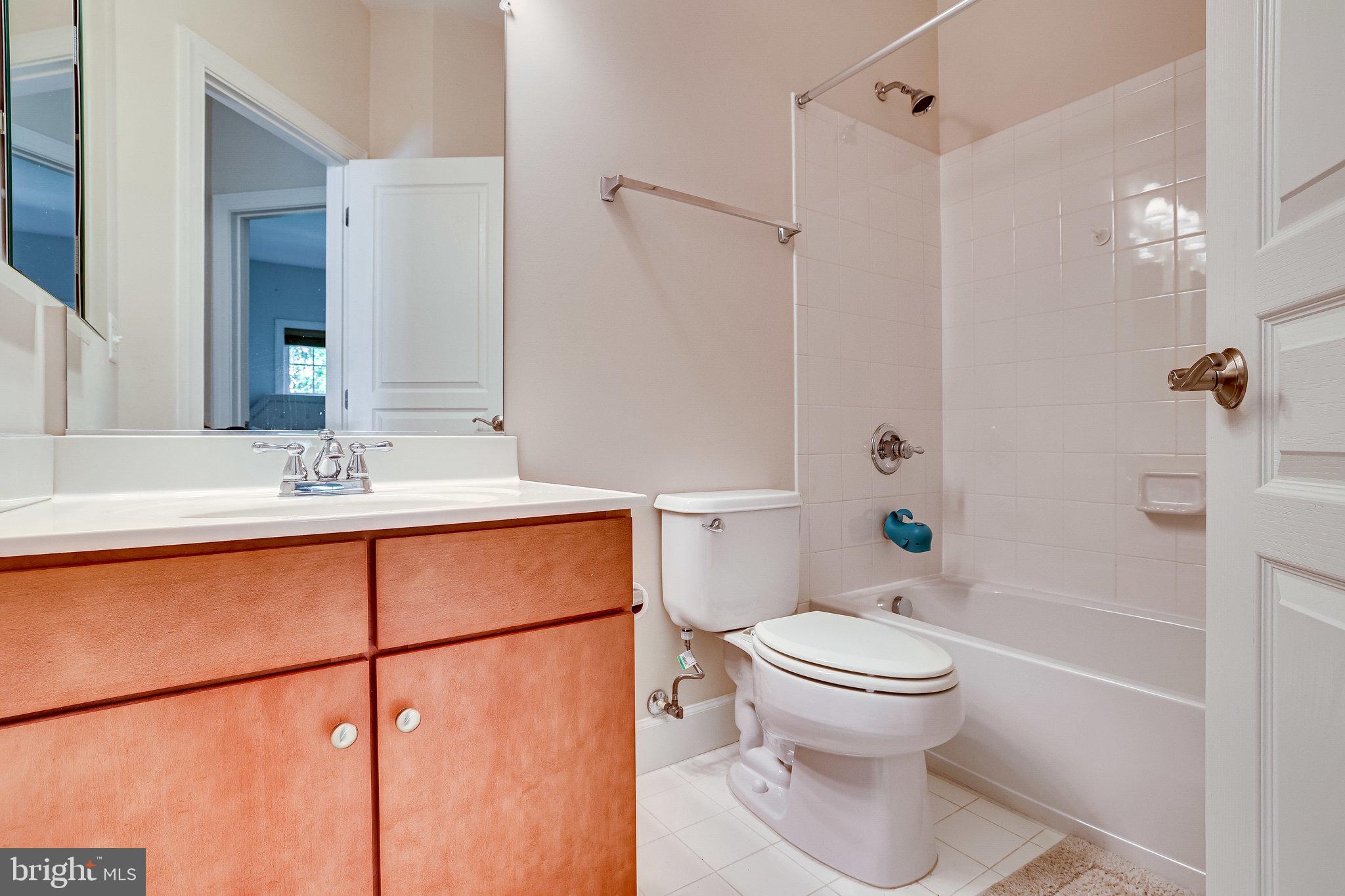 BRAMBLETON LANDBAY 2 - Residential Lease