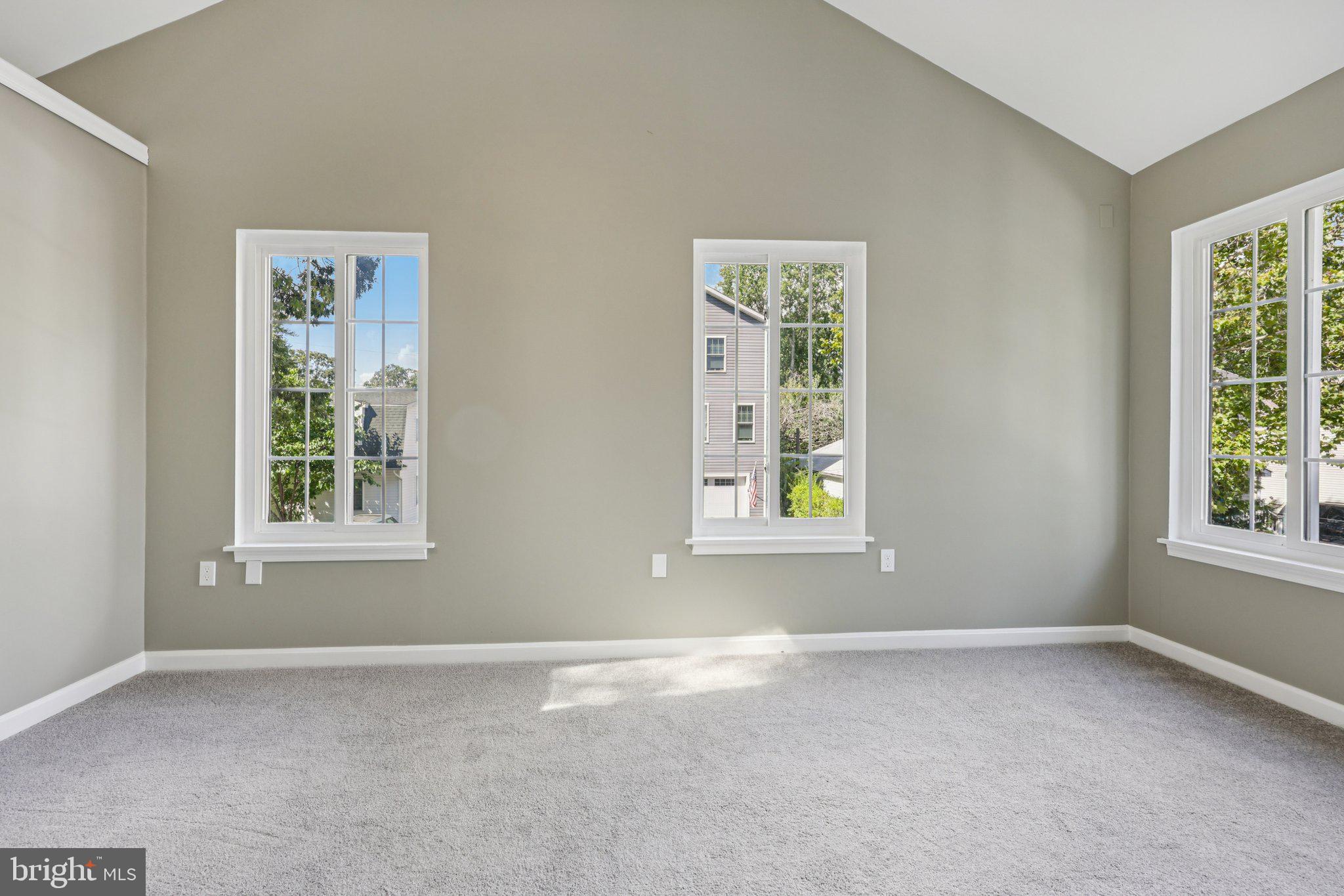 IDLEWILDE ON THE BAY - Residential