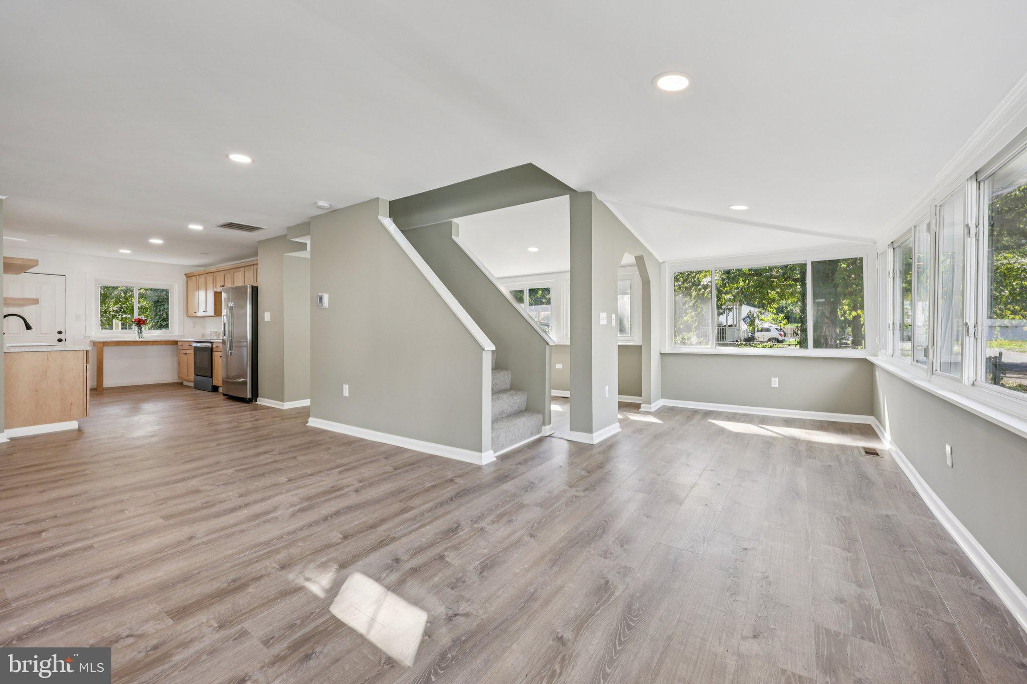 IDLEWILDE ON THE BAY - Residential