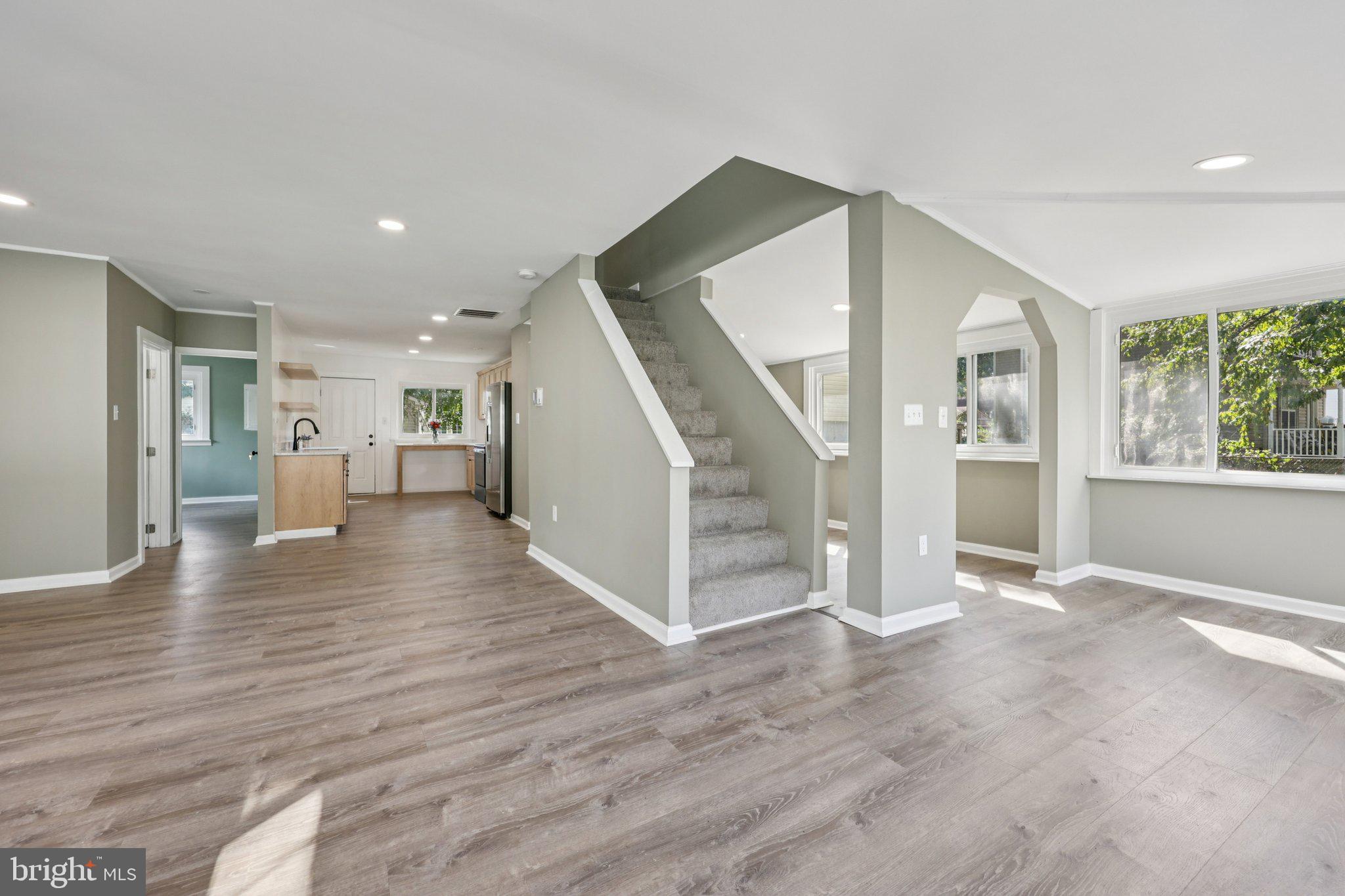 IDLEWILDE ON THE BAY - Residential