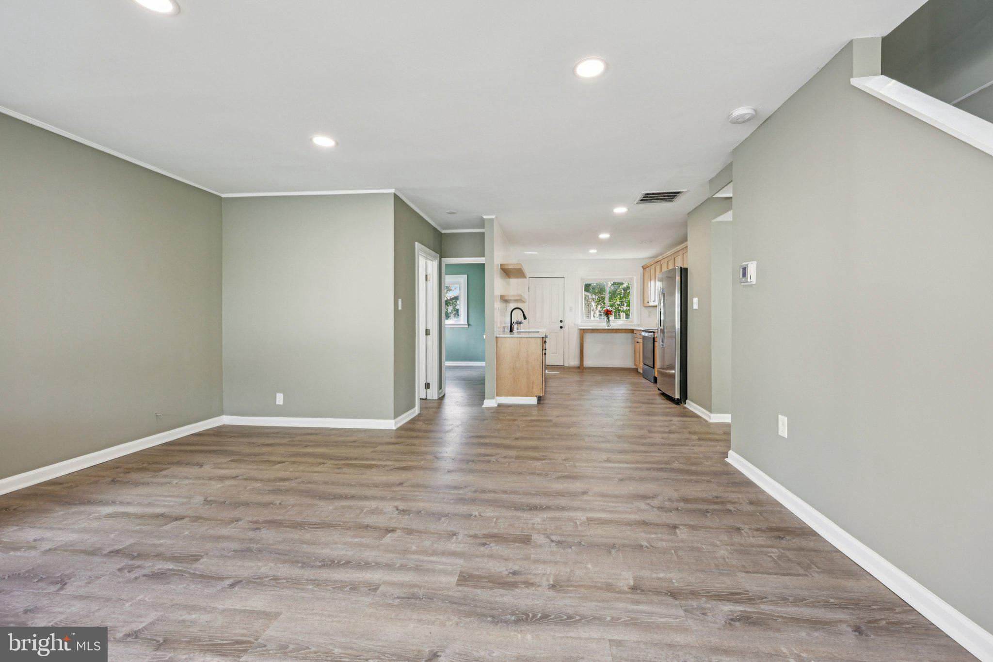 IDLEWILDE ON THE BAY - Residential