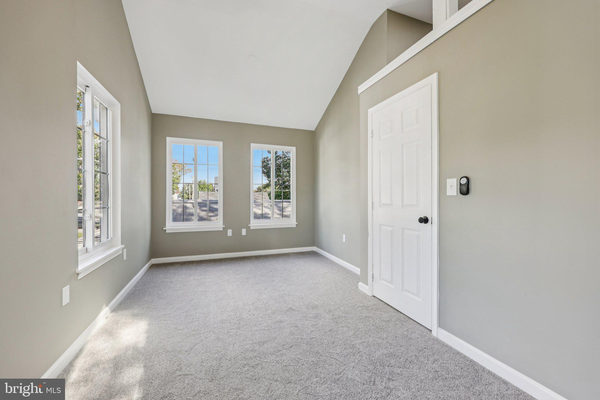 IDLEWILDE ON THE BAY - Residential