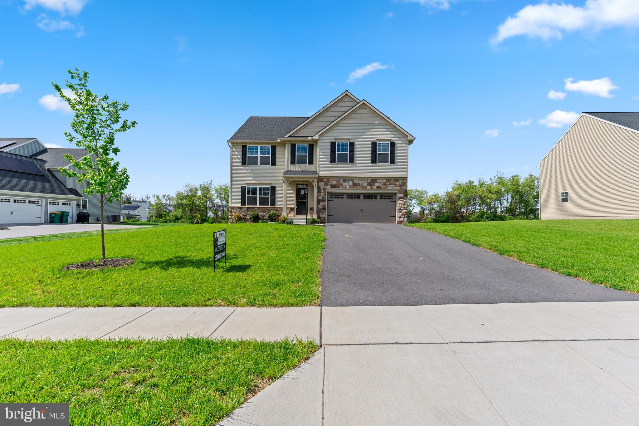 JEFFERSON COURT - Residential