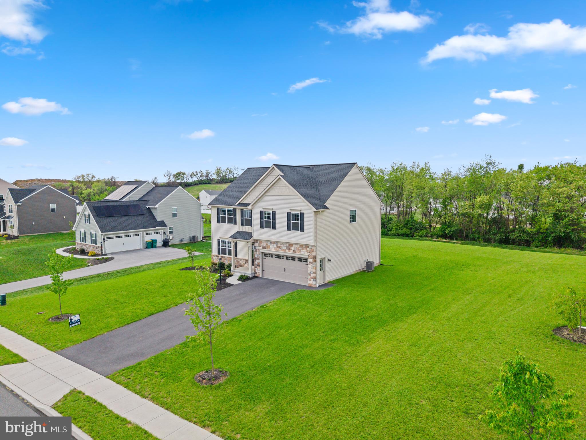 JEFFERSON COURT - Residential