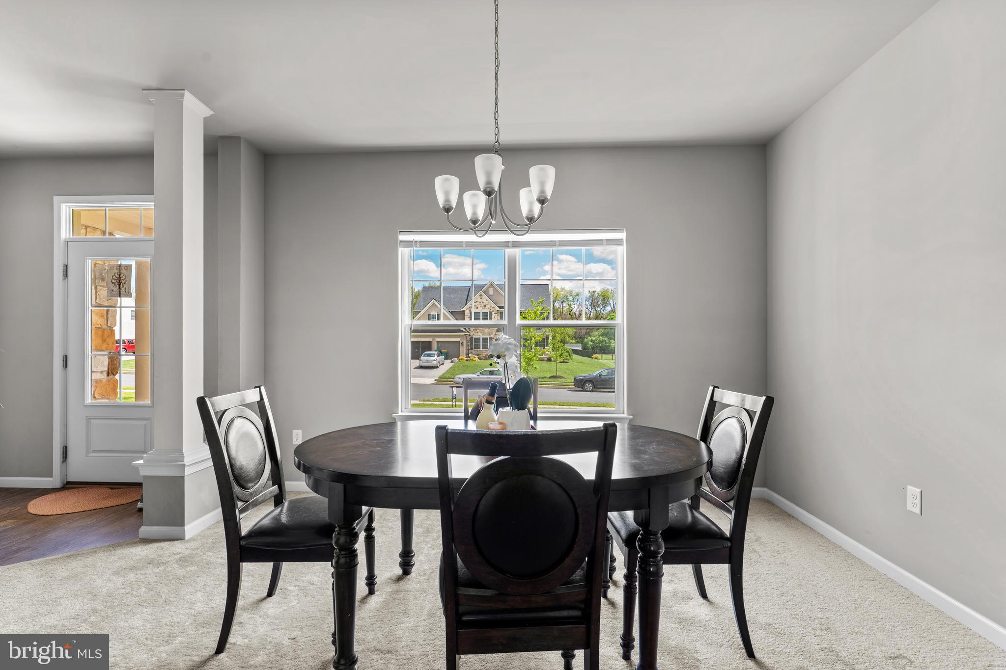 JEFFERSON COURT - Residential