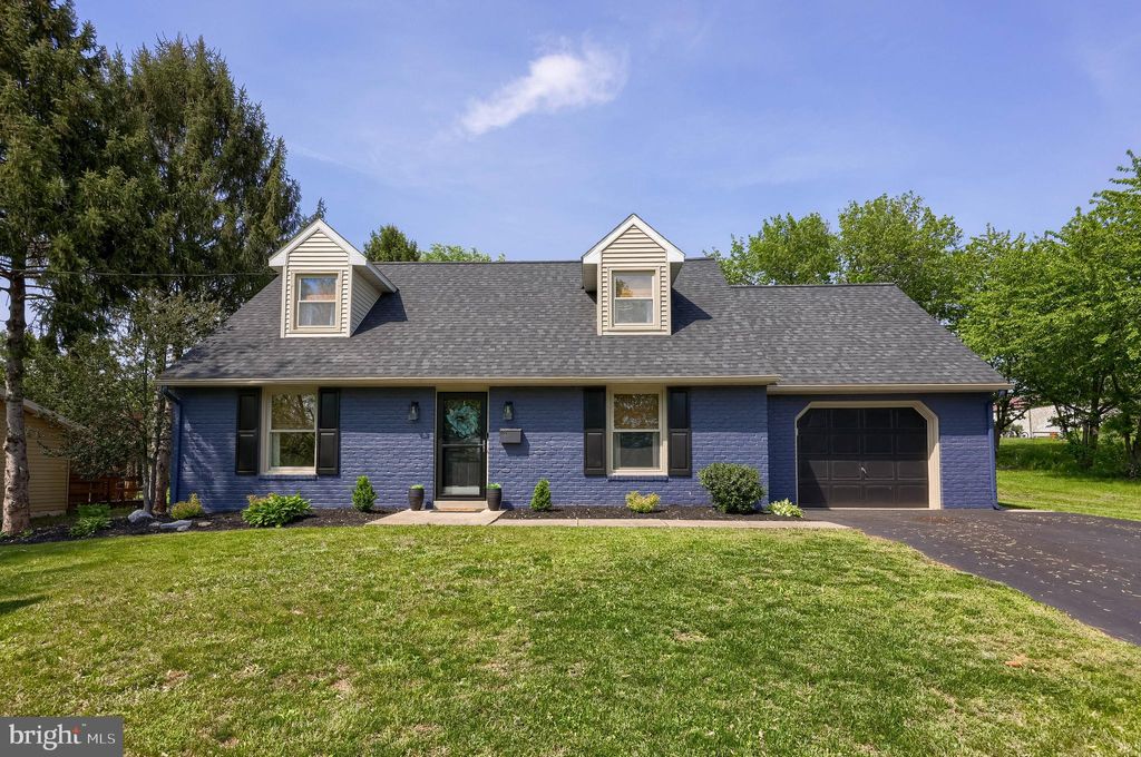 Photo of 603 Hill Street, MOUNT JOY, PA 17552 (MLS # PALA2068952)