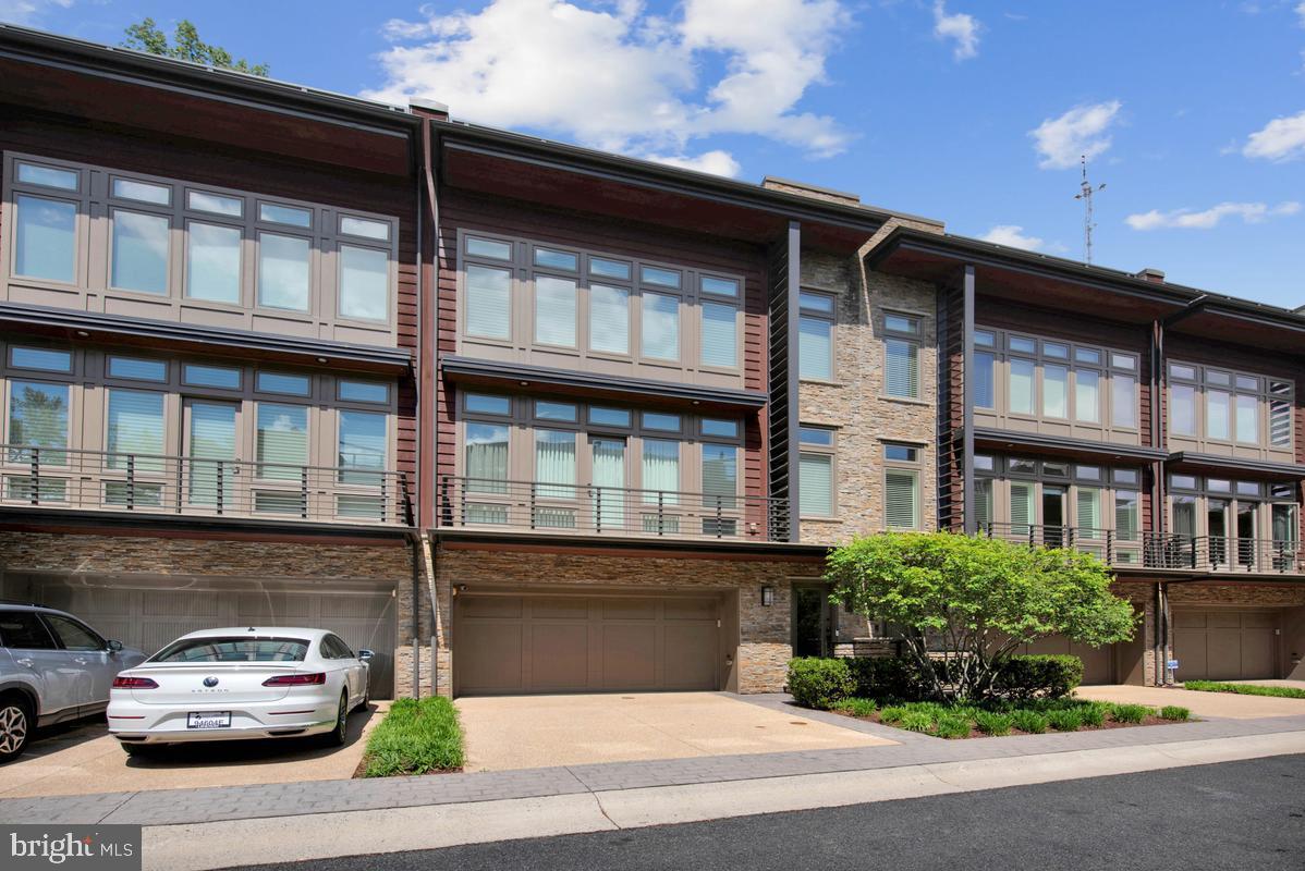LITTLE FALLS PLACE - Residential