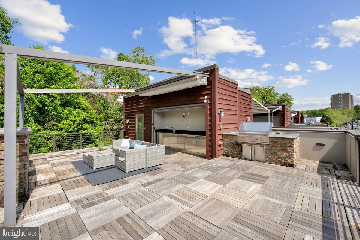 LITTLE FALLS PLACE - Residential