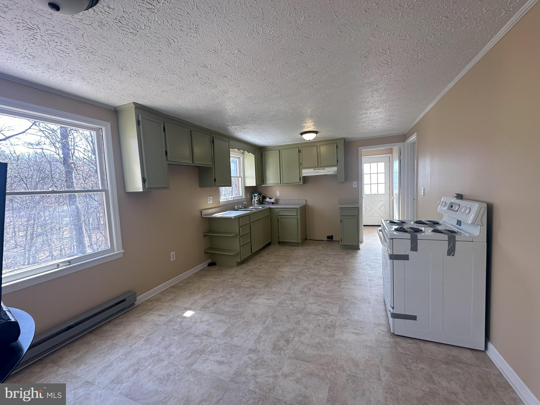 NONE AVAILABLE - Residential Lease