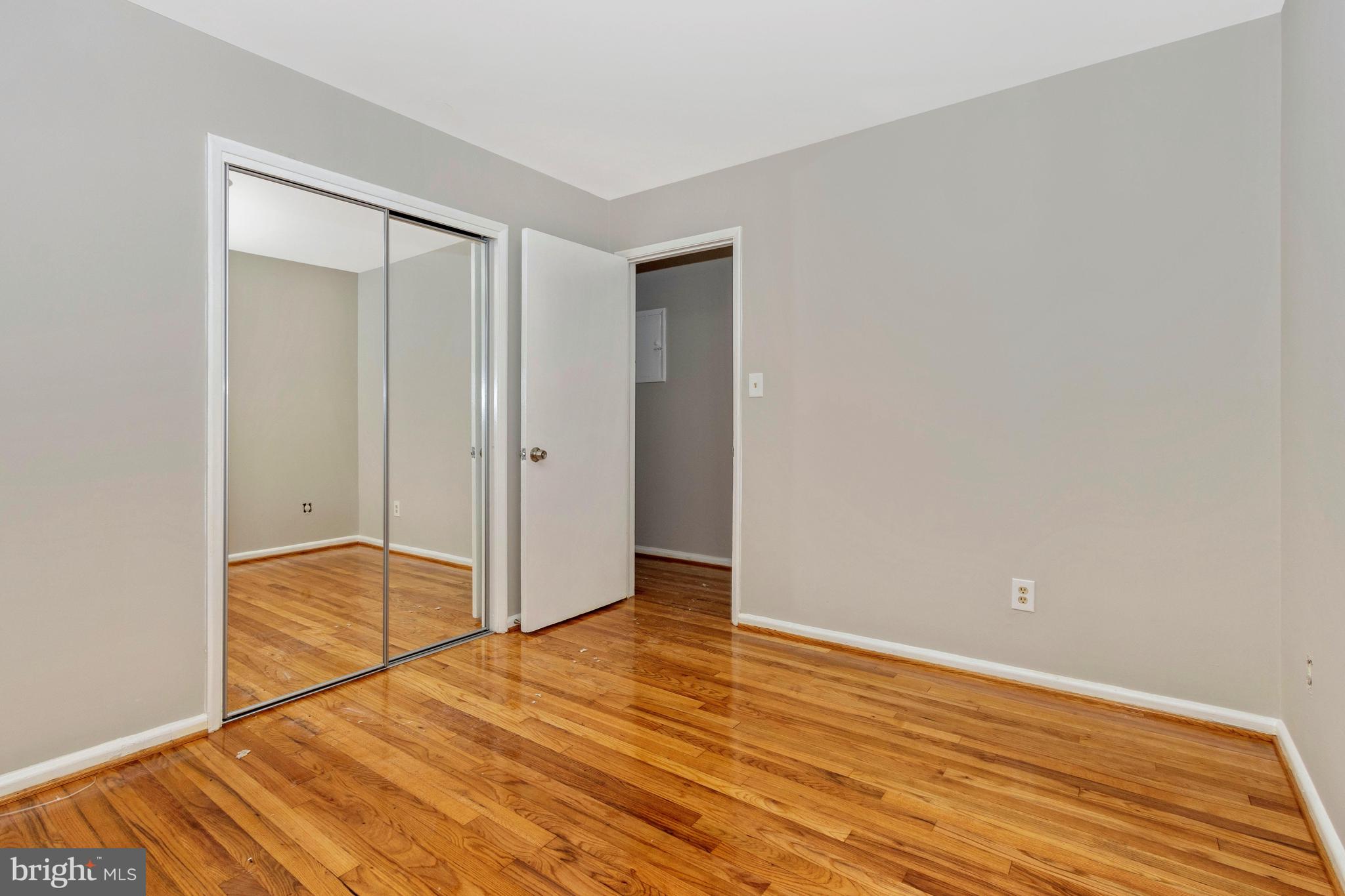 TEN ACRES - Residential