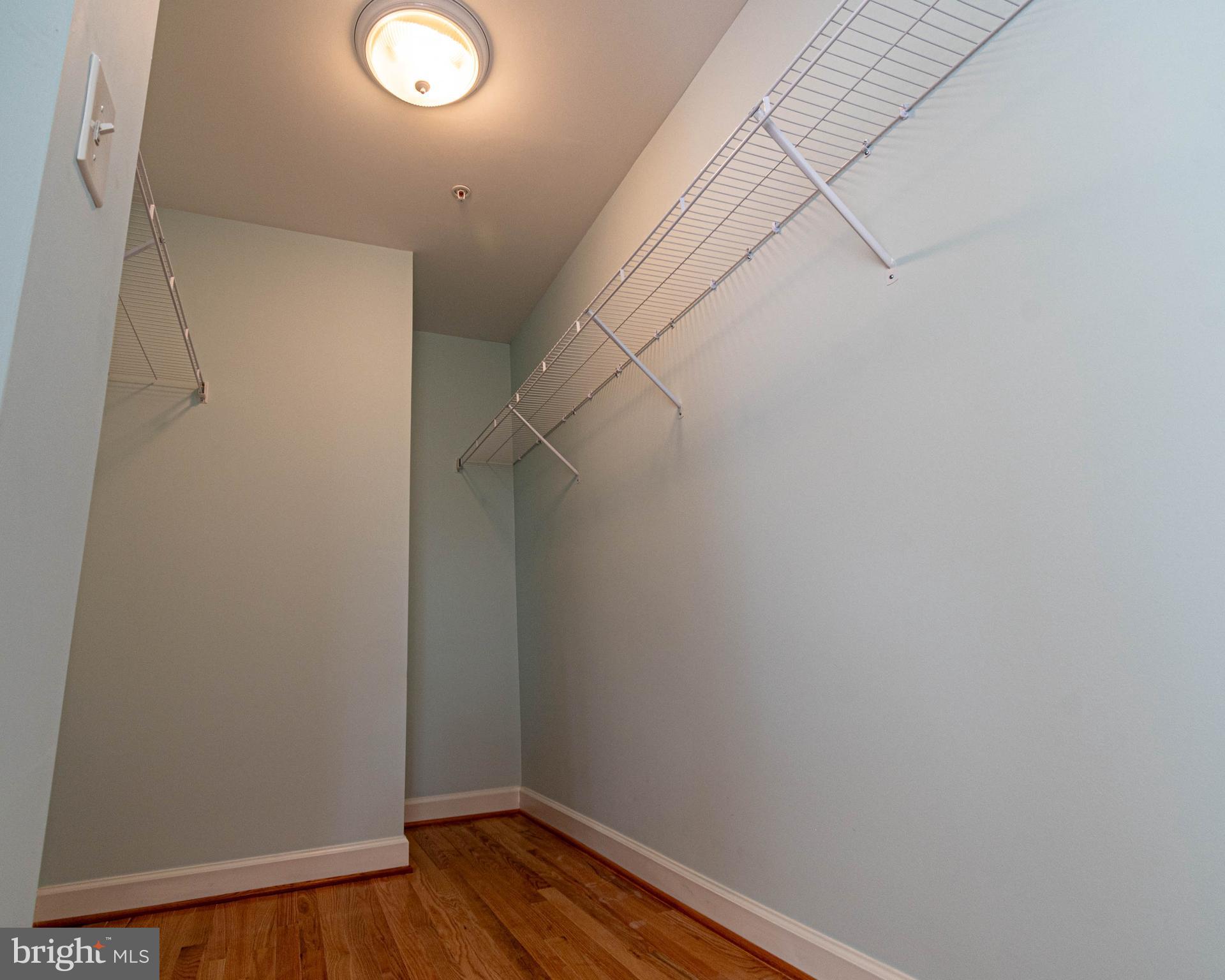 PINEY GLEN VILLAGE - Residential