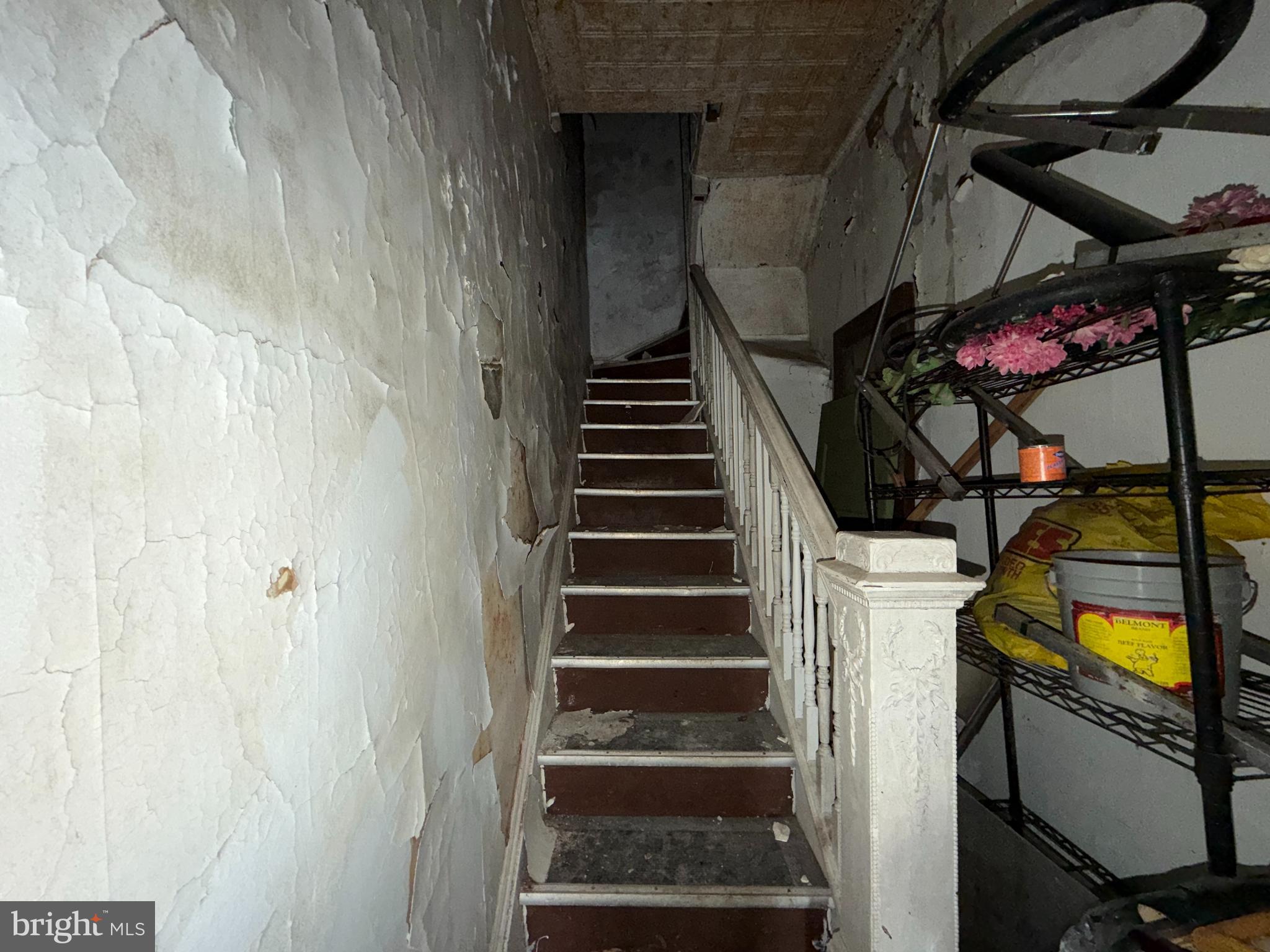 2581 W BALTIMORE STREET