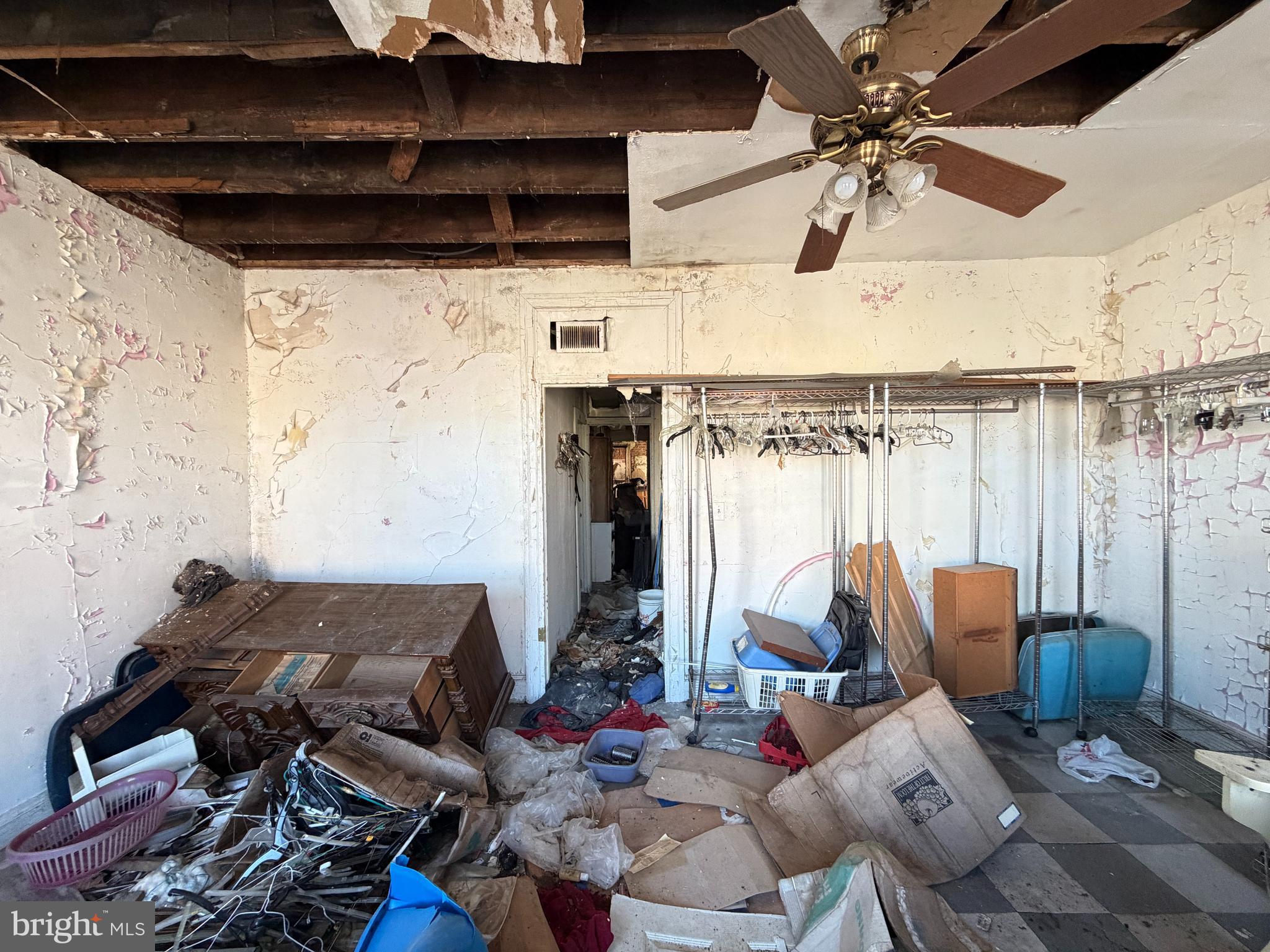 SHIPLEY HILL - Residential