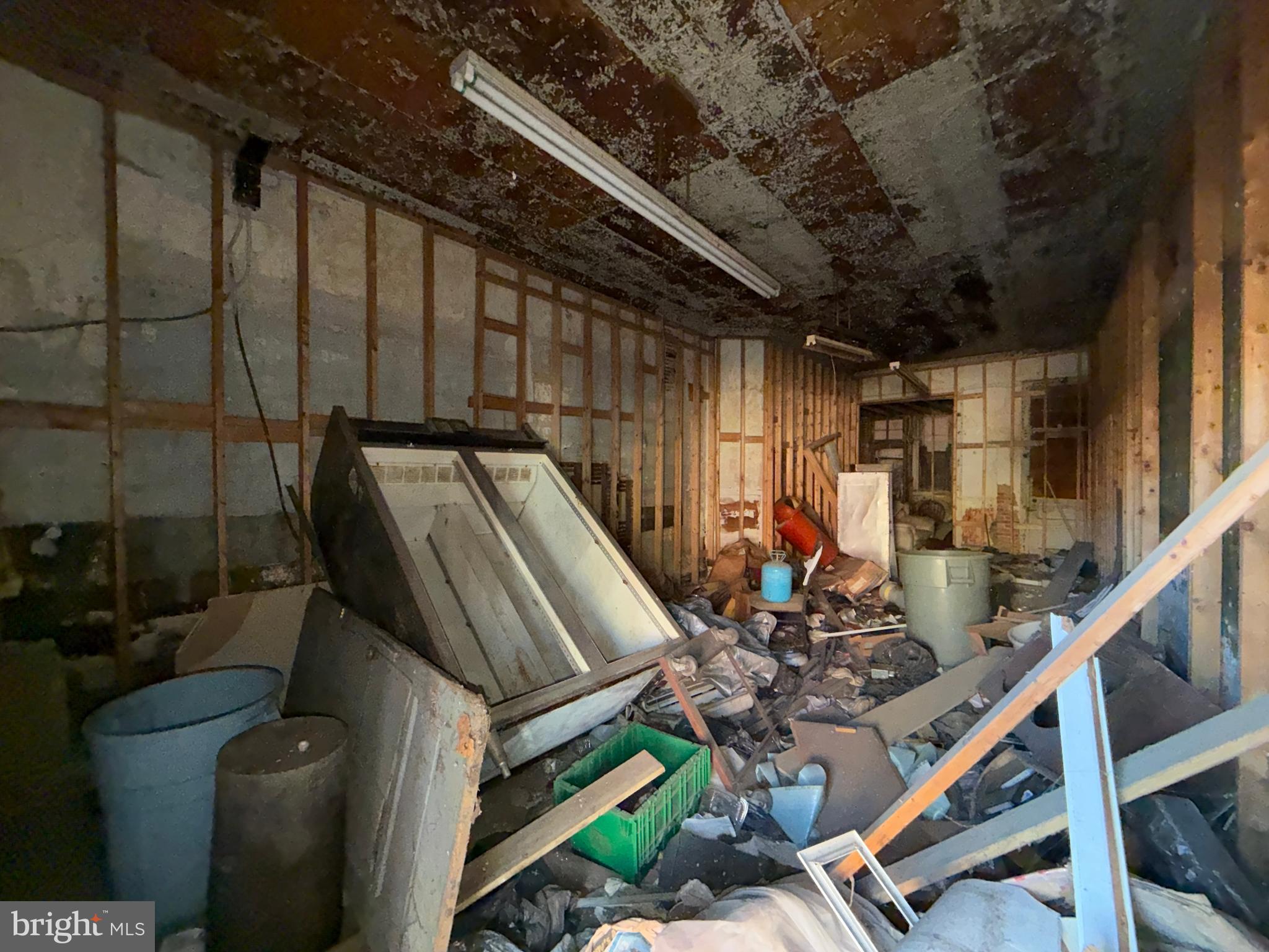 SHIPLEY HILL - Residential