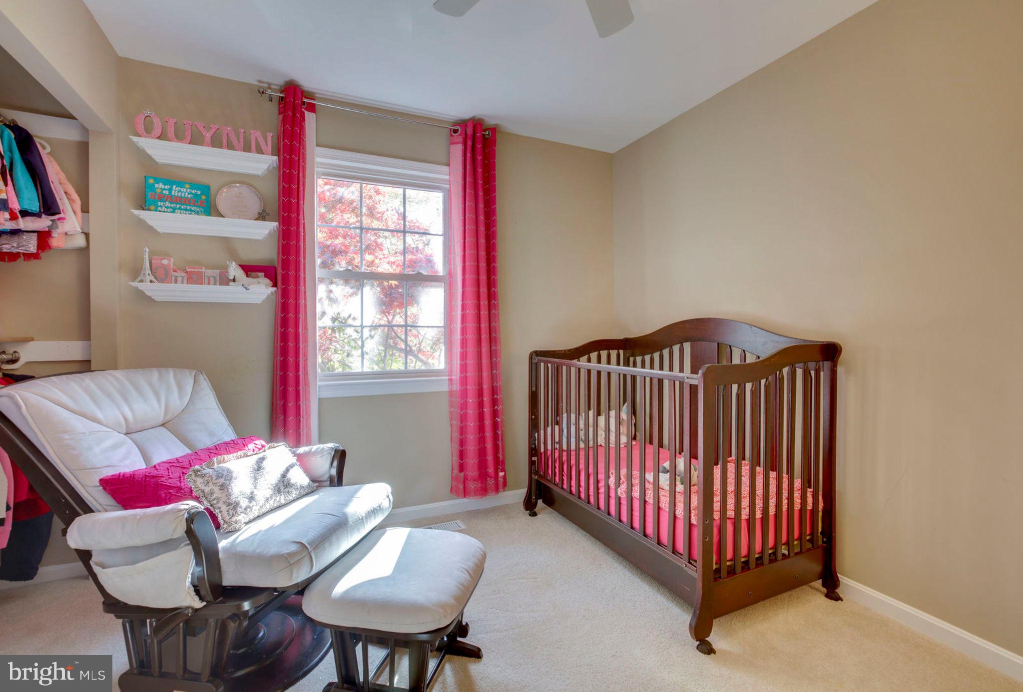 SARATOGA TOWNHOUSES - Residential