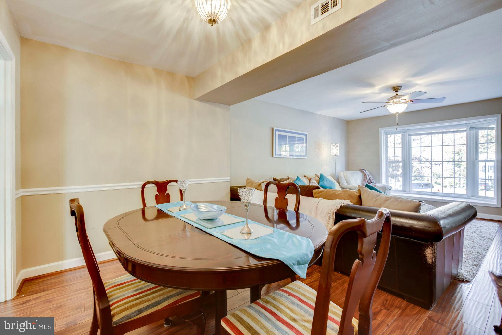 SARATOGA TOWNHOUSES - Residential