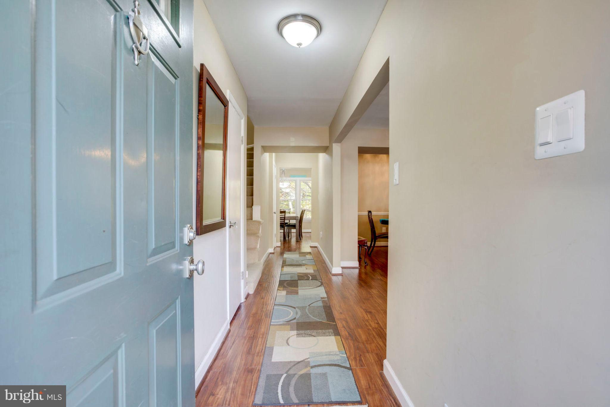 SARATOGA TOWNHOUSES - Residential