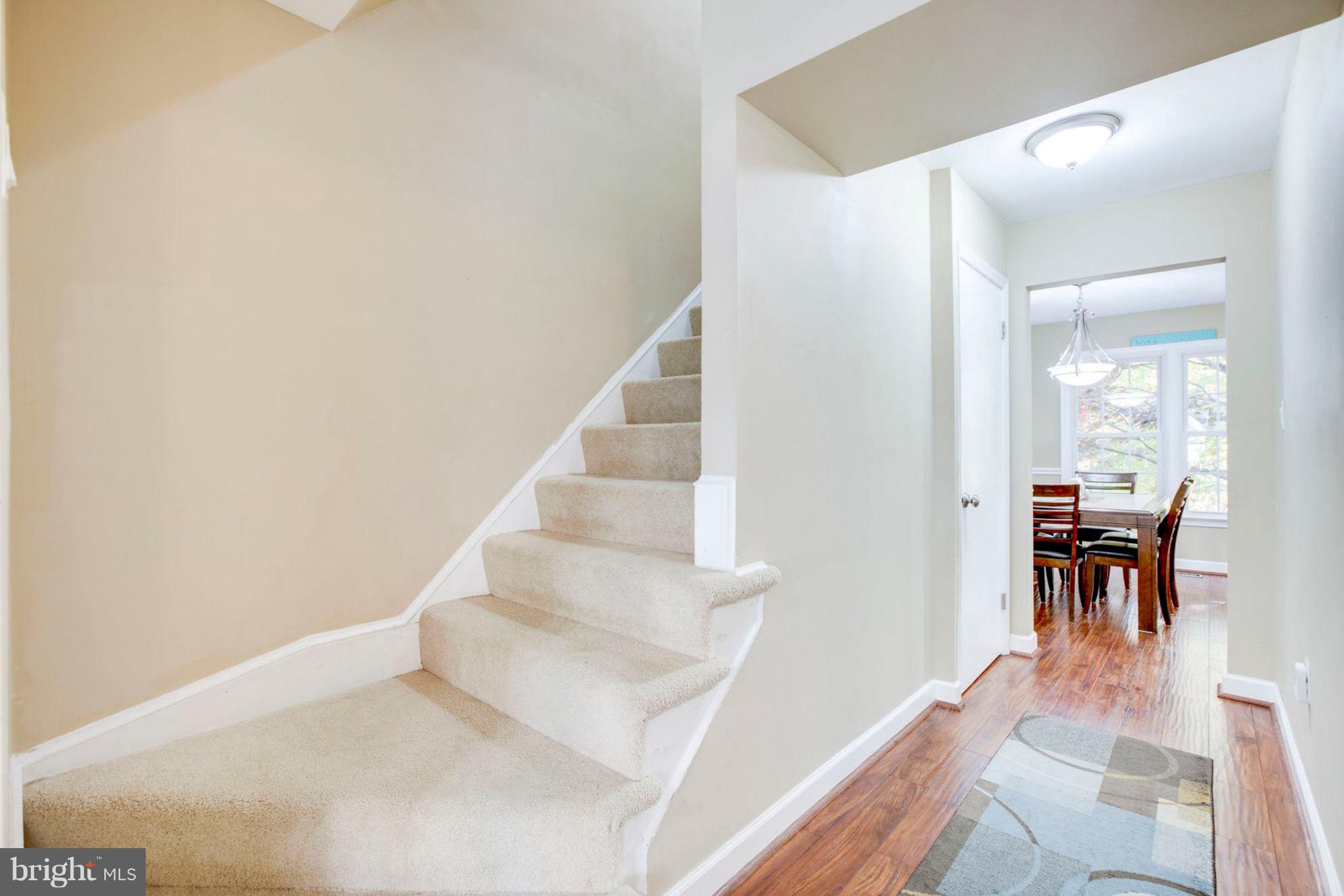 SARATOGA TOWNHOUSES - Residential