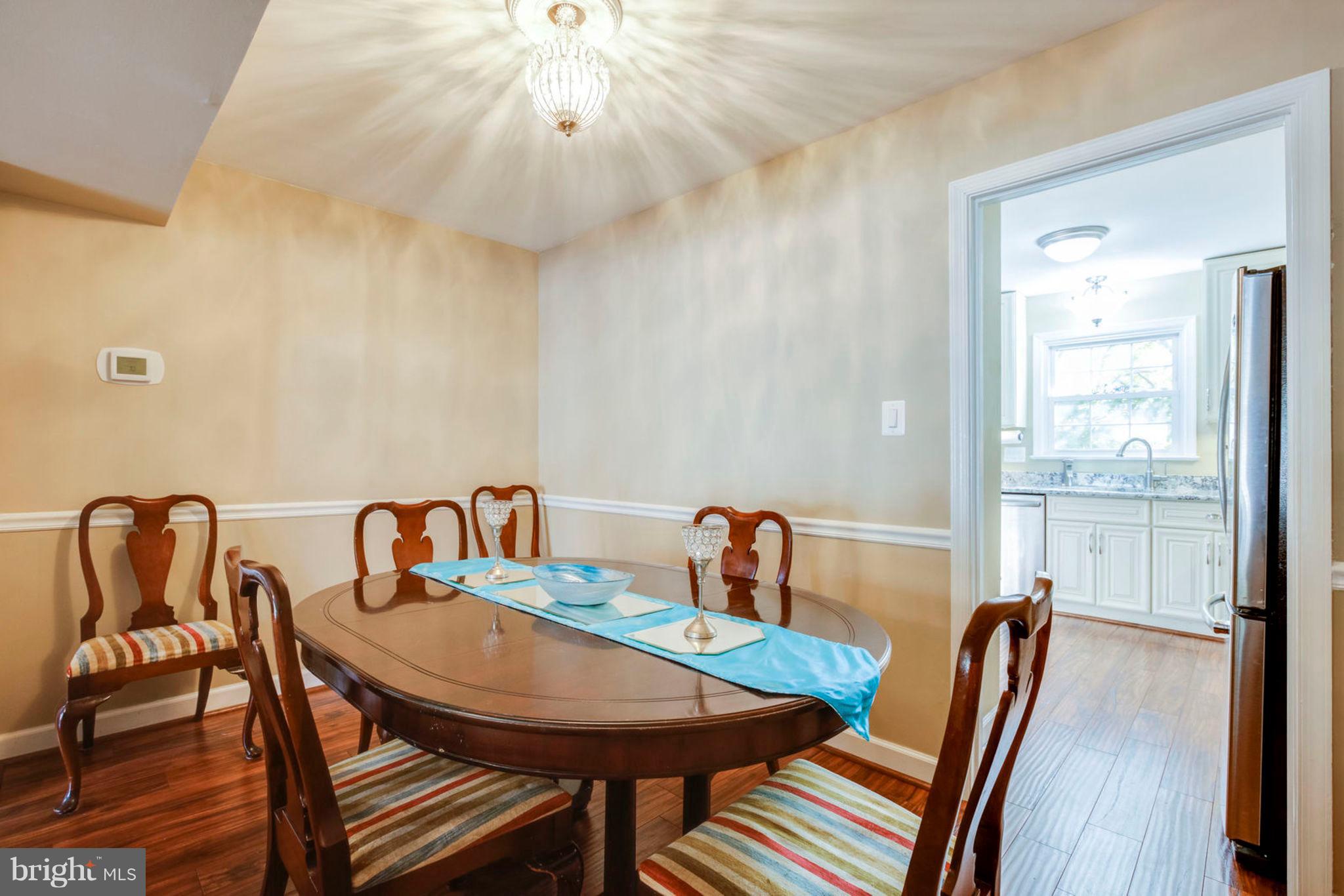 SARATOGA TOWNHOUSES - Residential