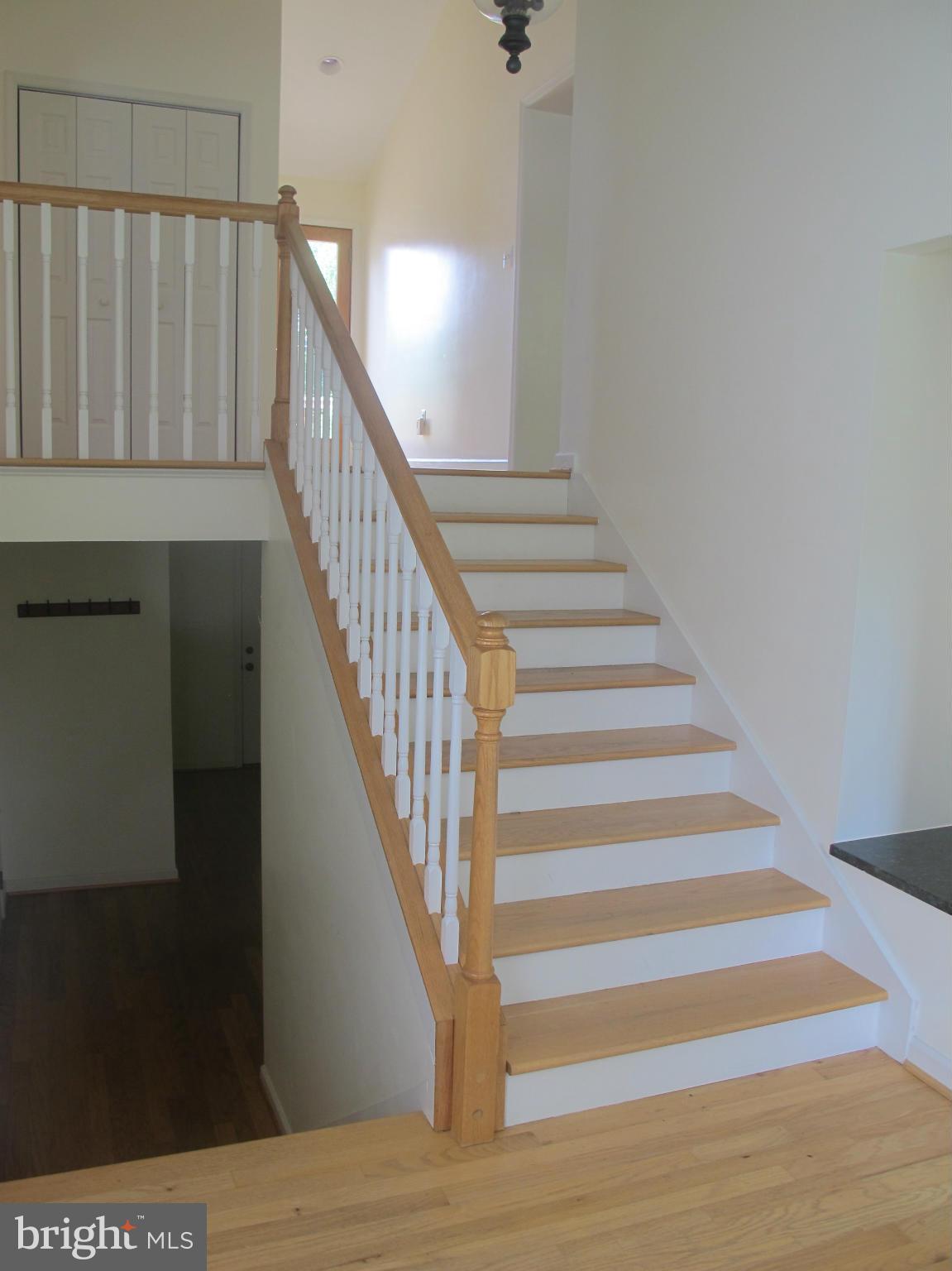 IVAKOTA FARM - Residential Lease