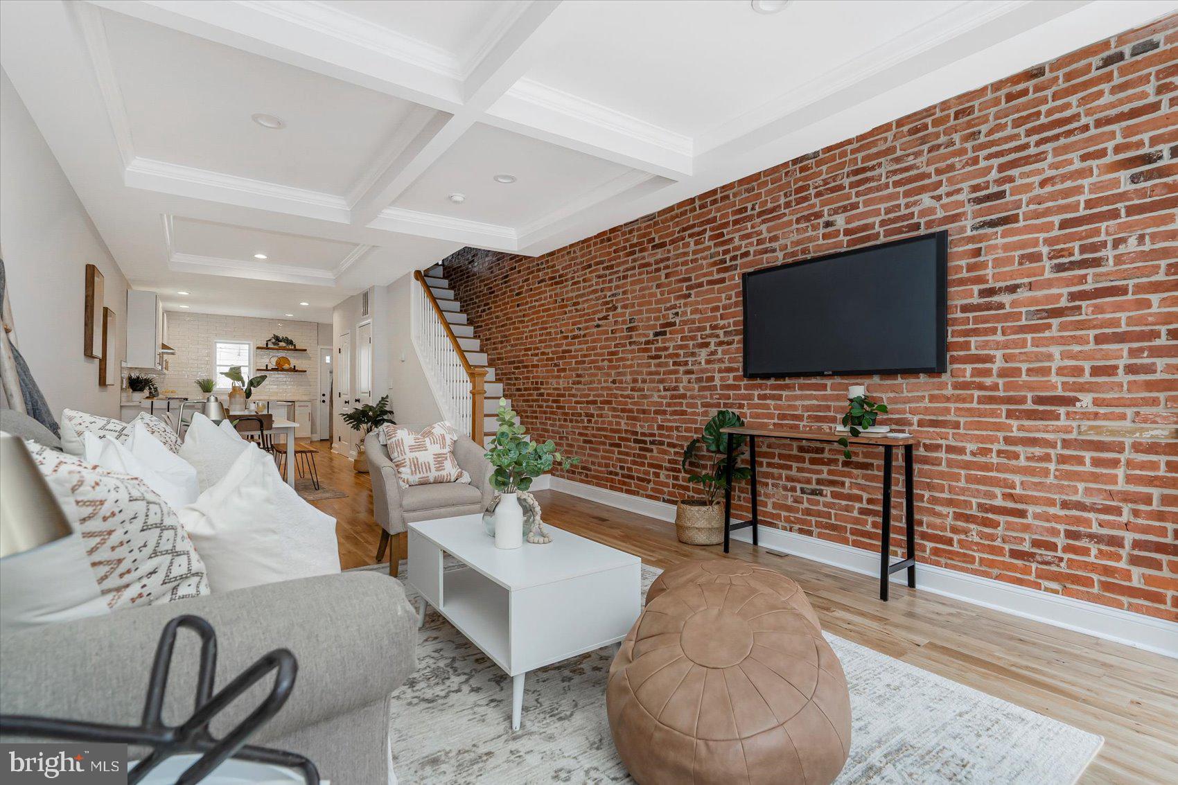 PATTERSON PLACE - Residential