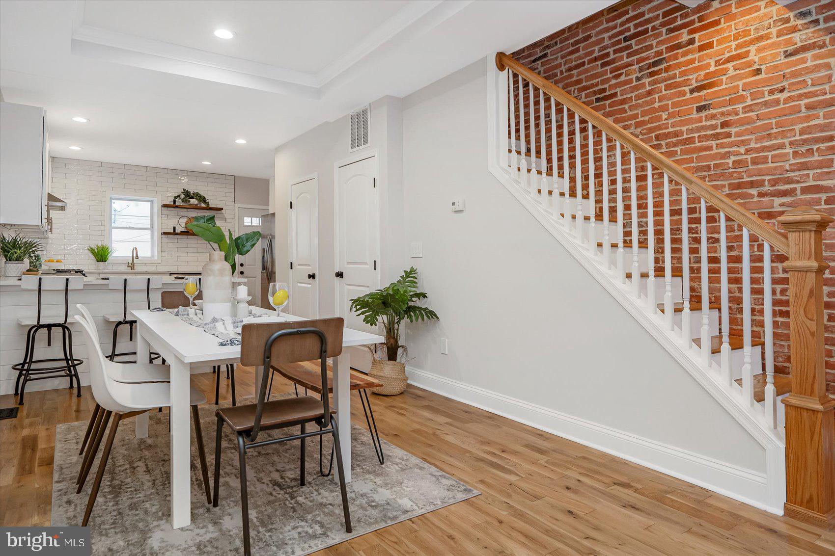 PATTERSON PLACE - Residential
