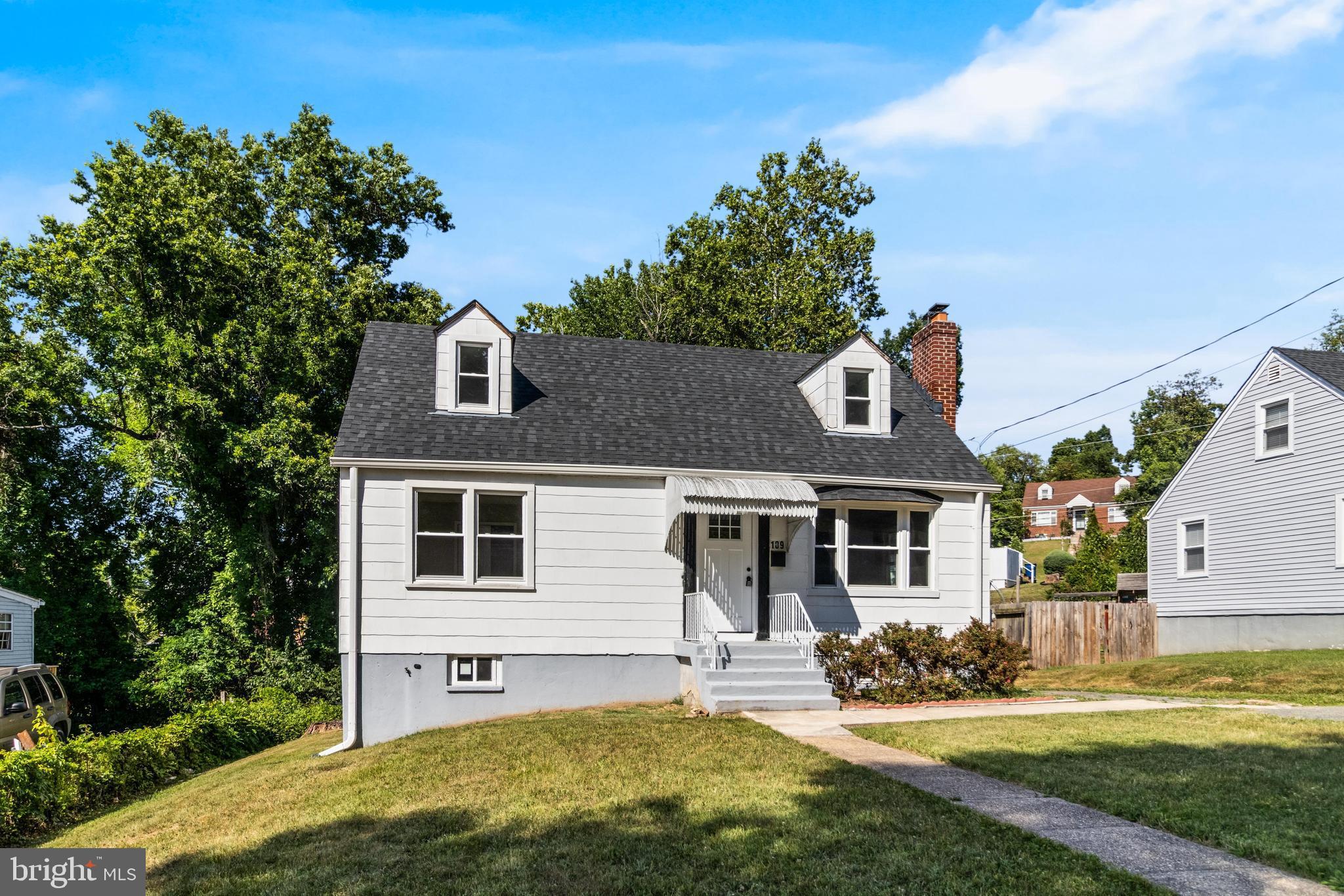 109 S HURON DRIVE