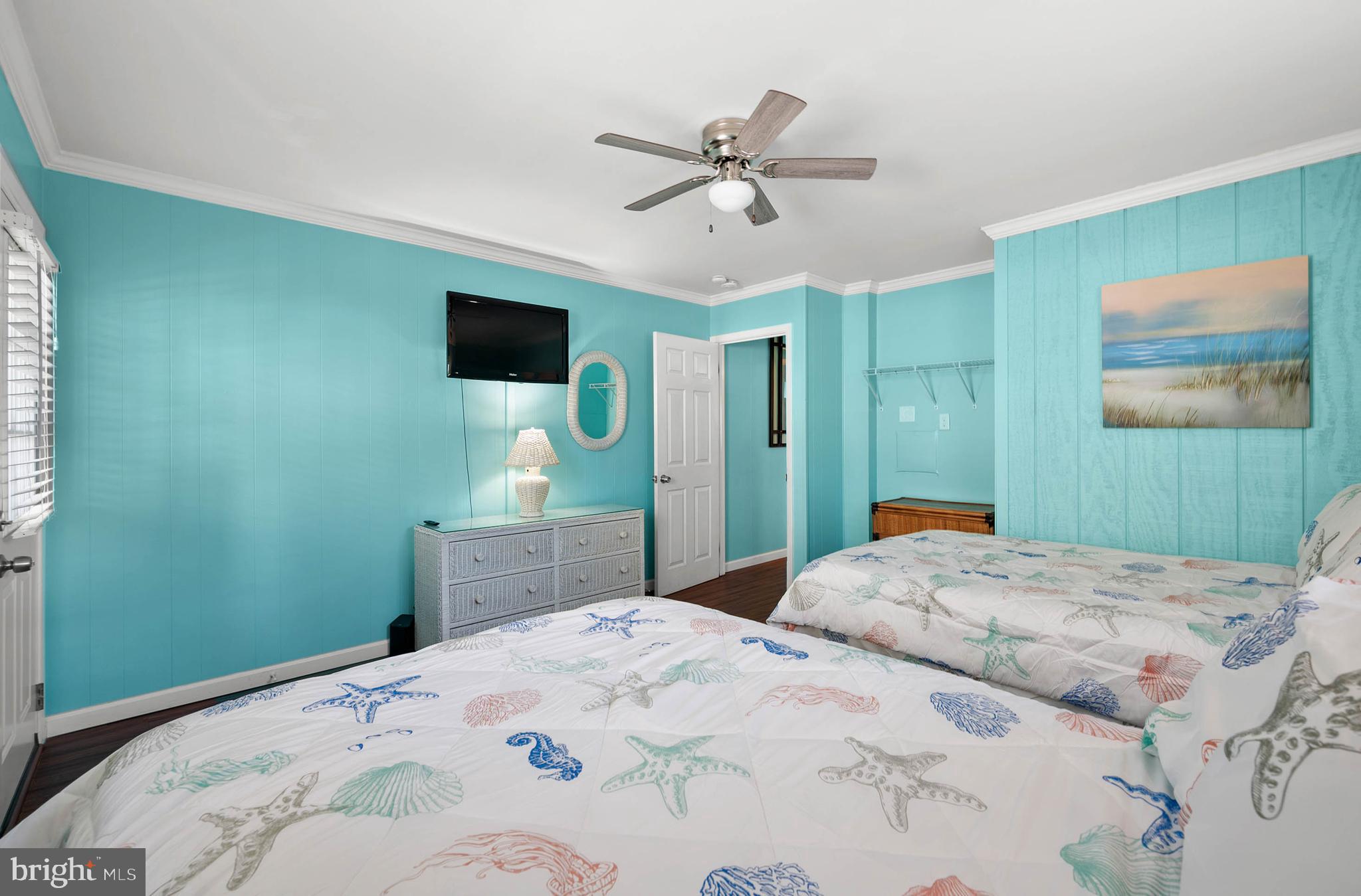 HITCHENS & TRIMPER - Residential