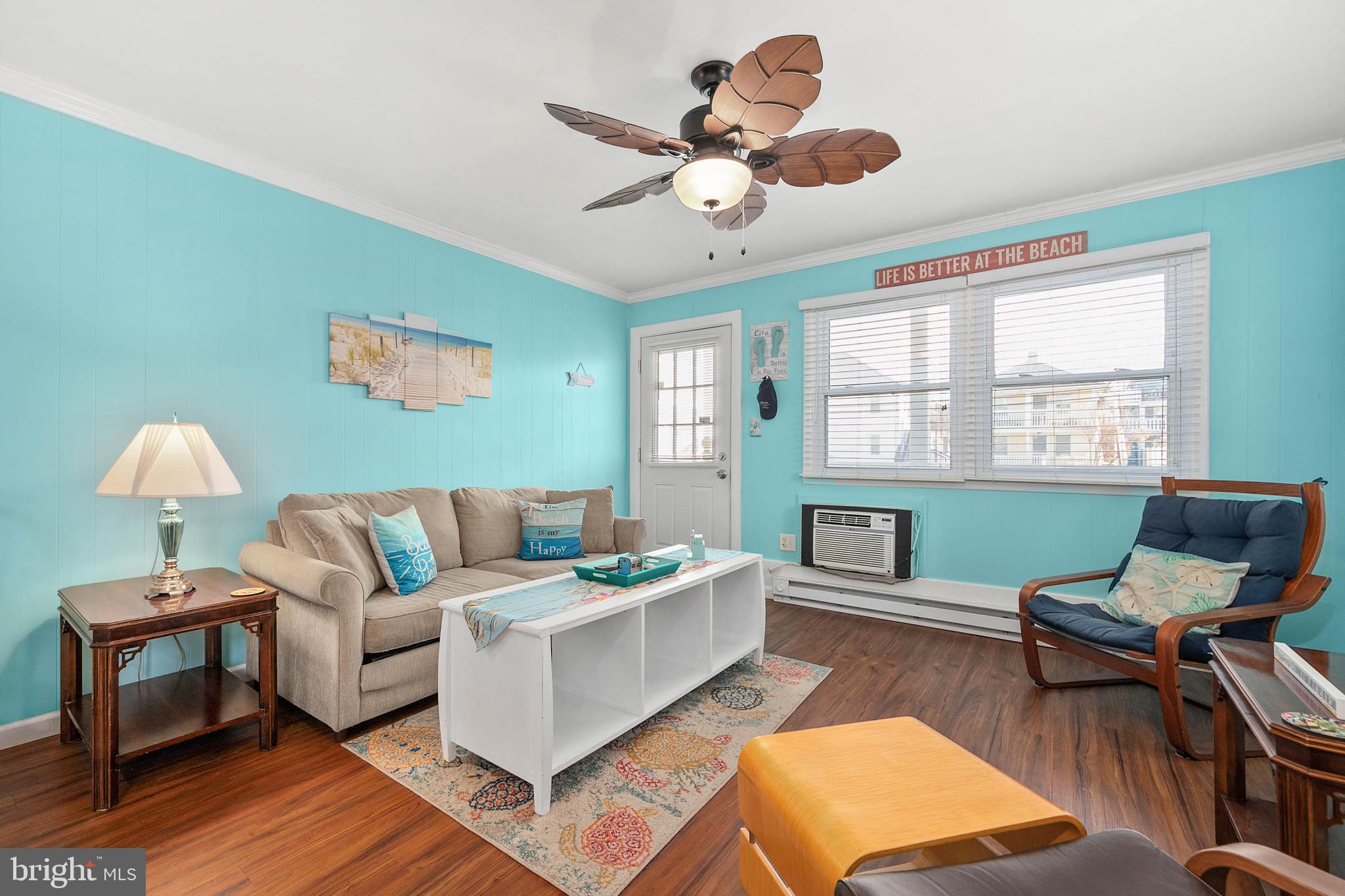 HITCHENS & TRIMPER - Residential