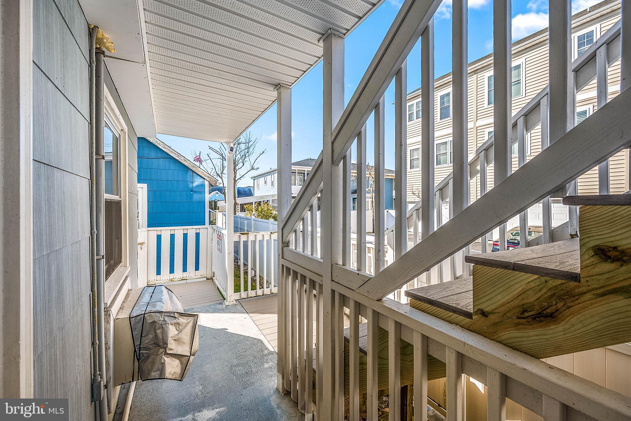 HITCHENS & TRIMPER - Residential