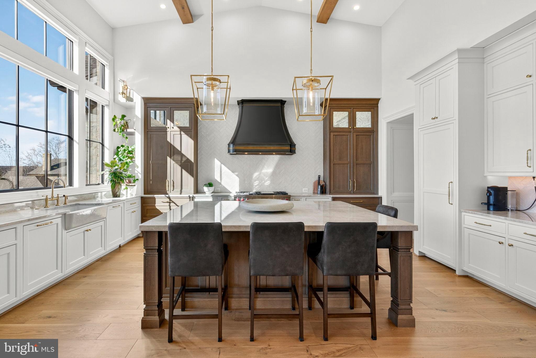 ESTATES @ CREIGHTON FARM - Residential