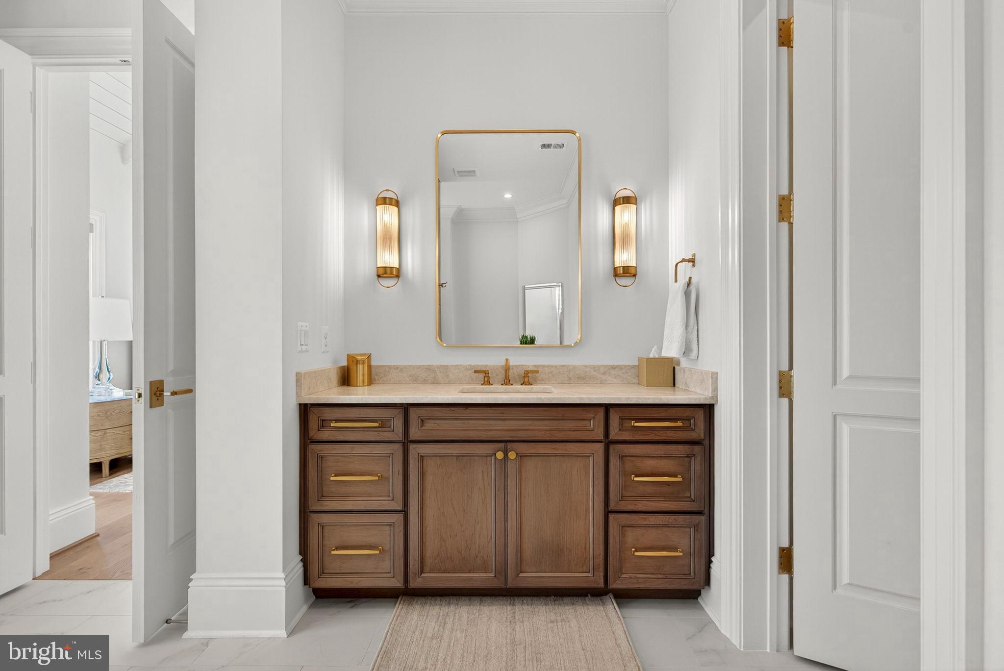 ESTATES @ CREIGHTON FARM - Residential