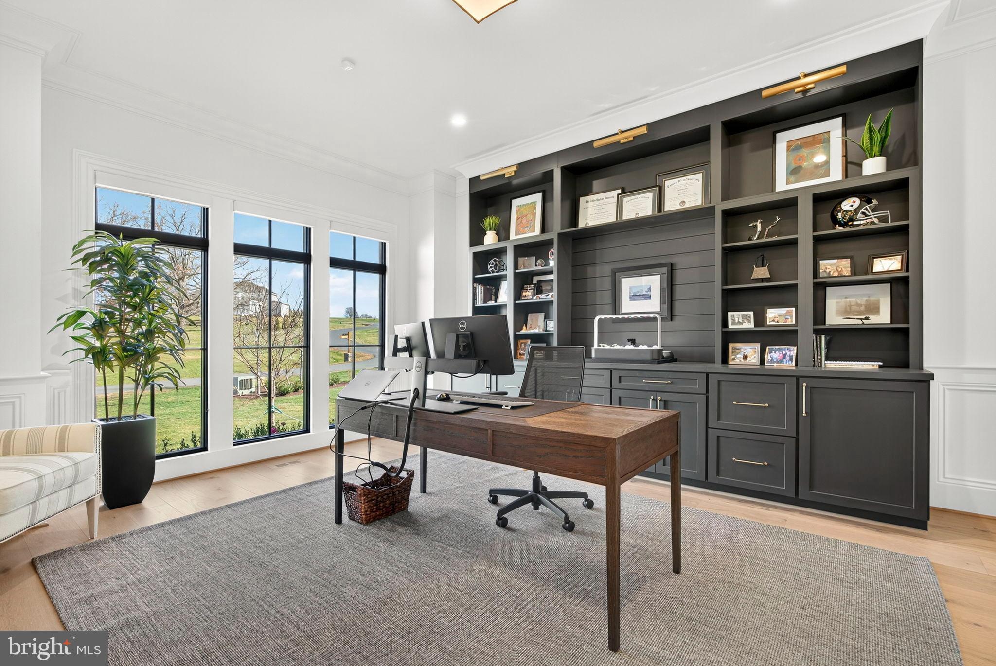 ESTATES @ CREIGHTON FARM - Residential