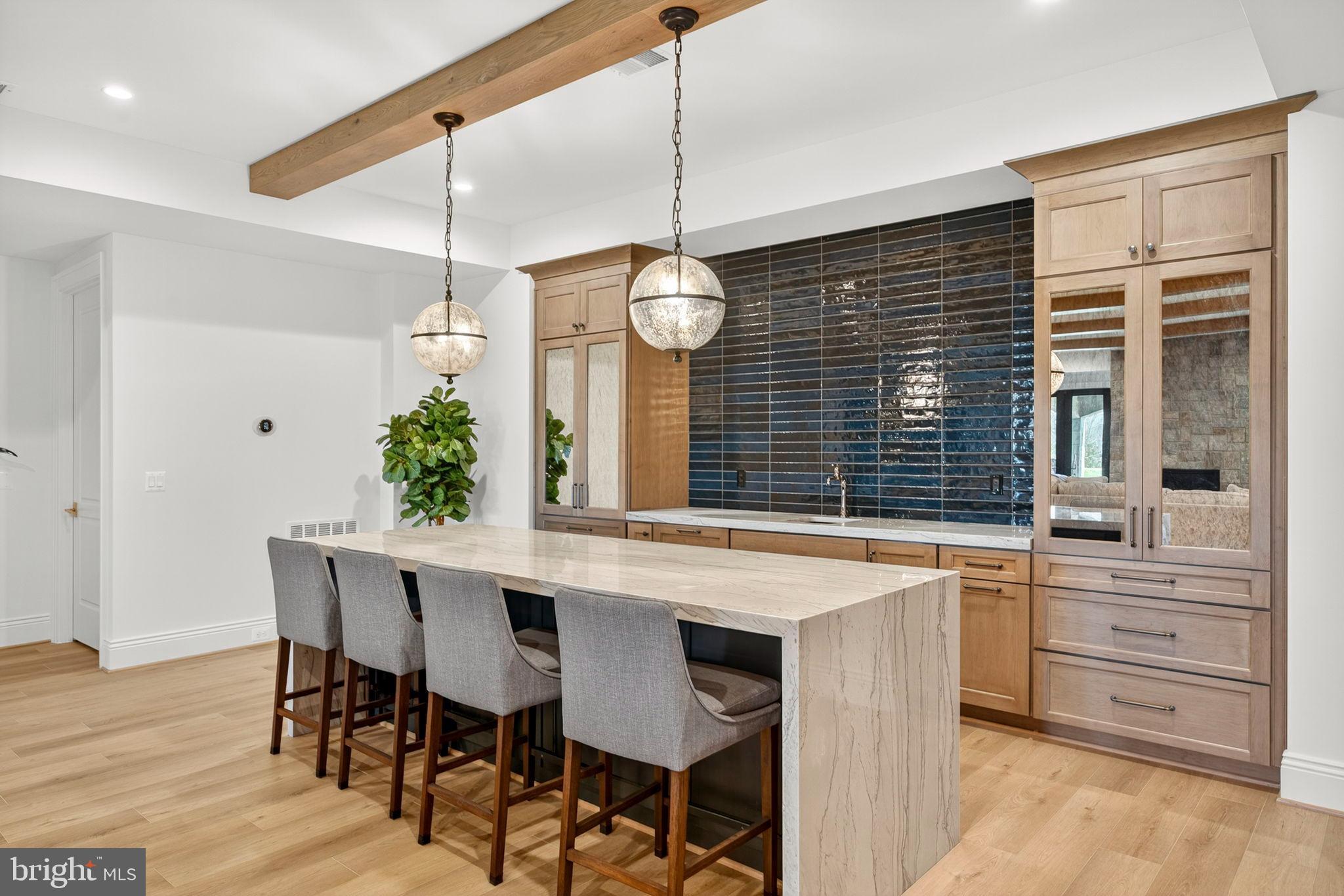 ESTATES @ CREIGHTON FARM - Residential