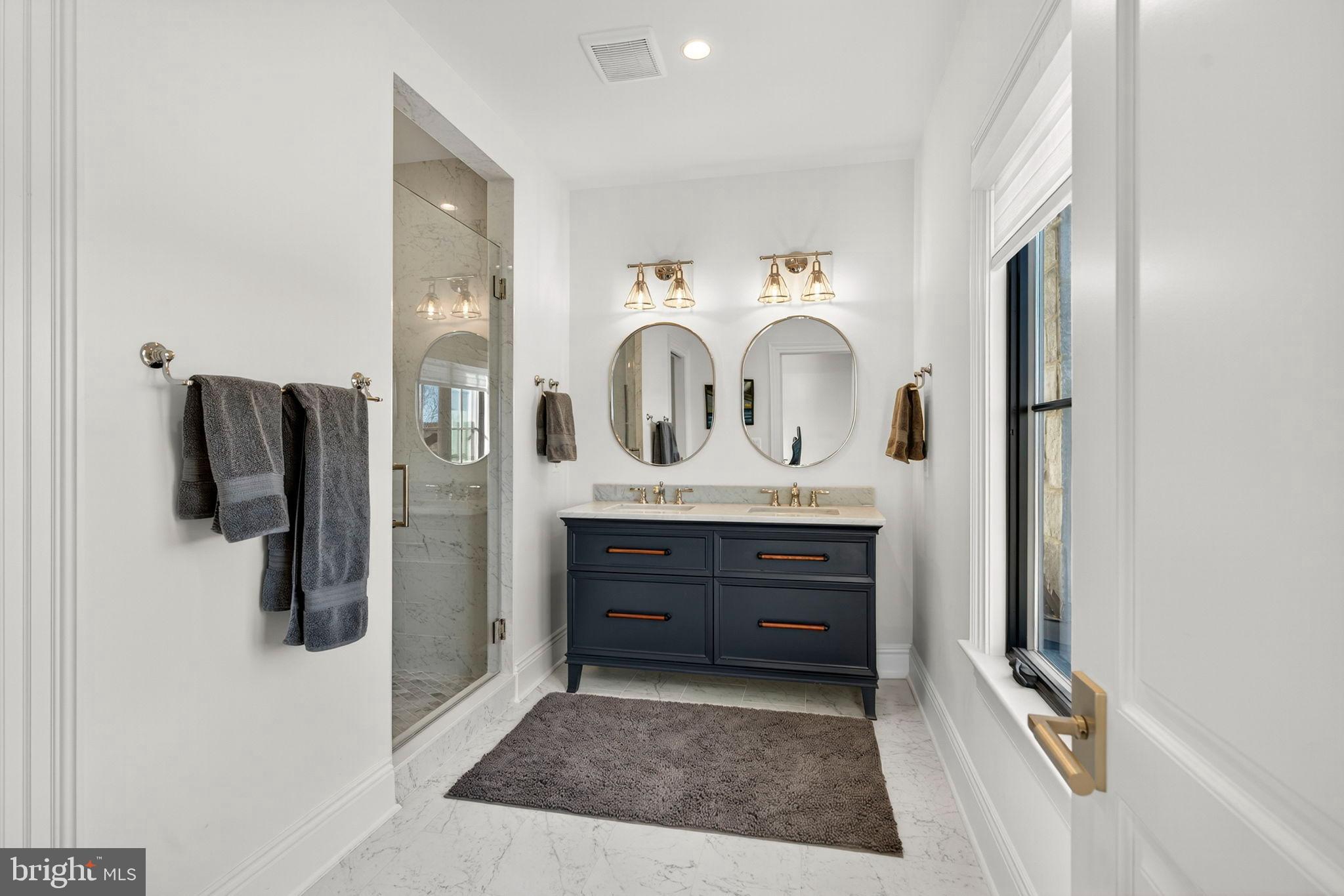 ESTATES @ CREIGHTON FARM - Residential