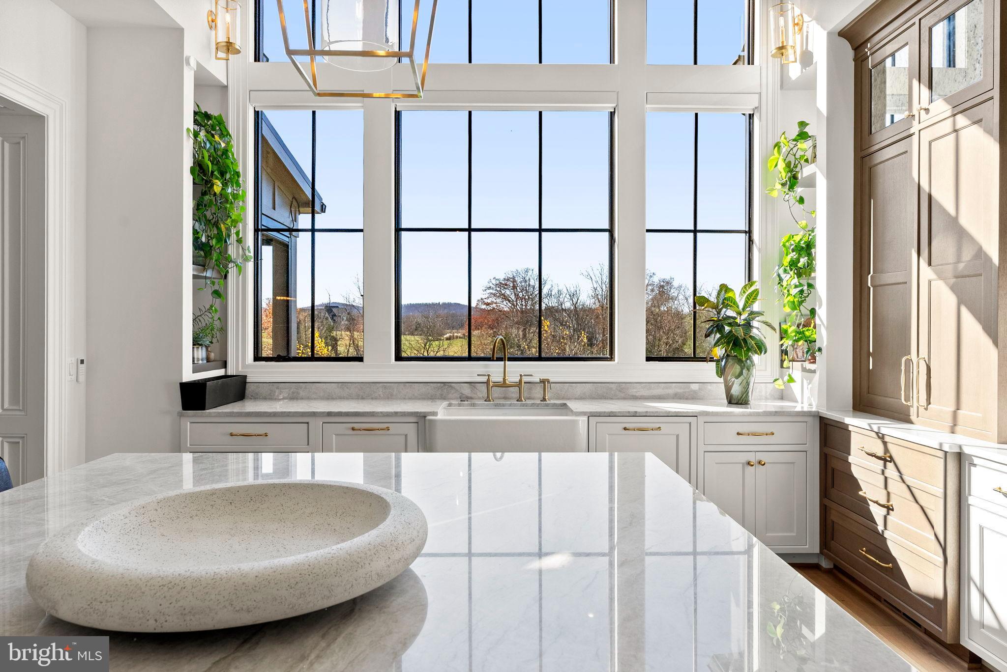 ESTATES @ CREIGHTON FARM - Residential