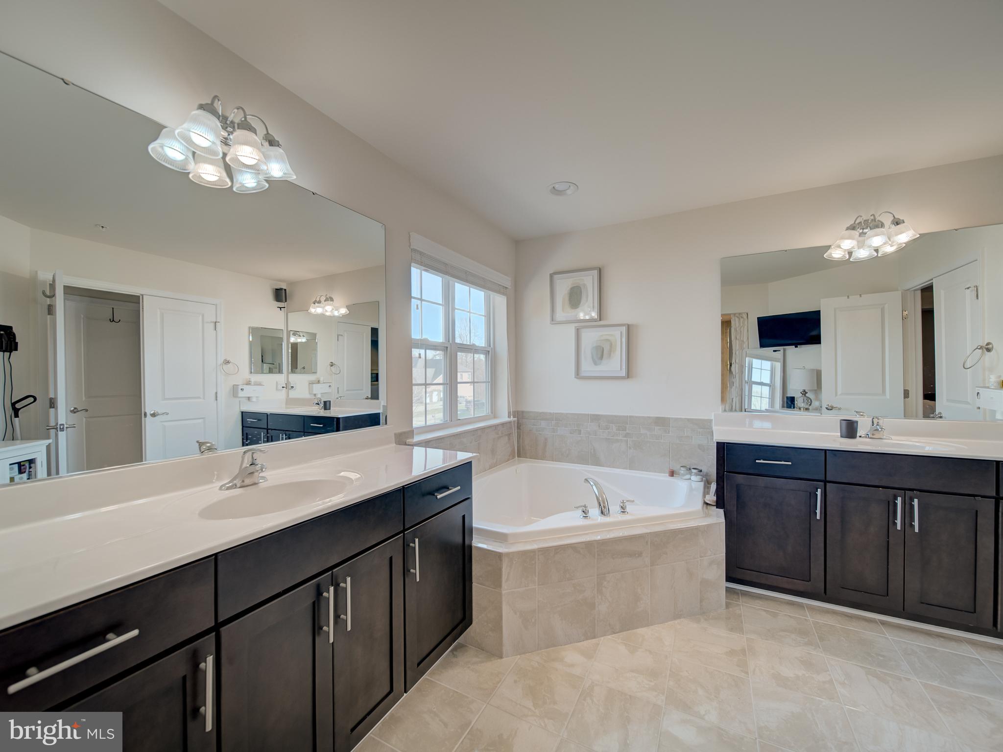 CHELTENHAM ESTATES - Residential