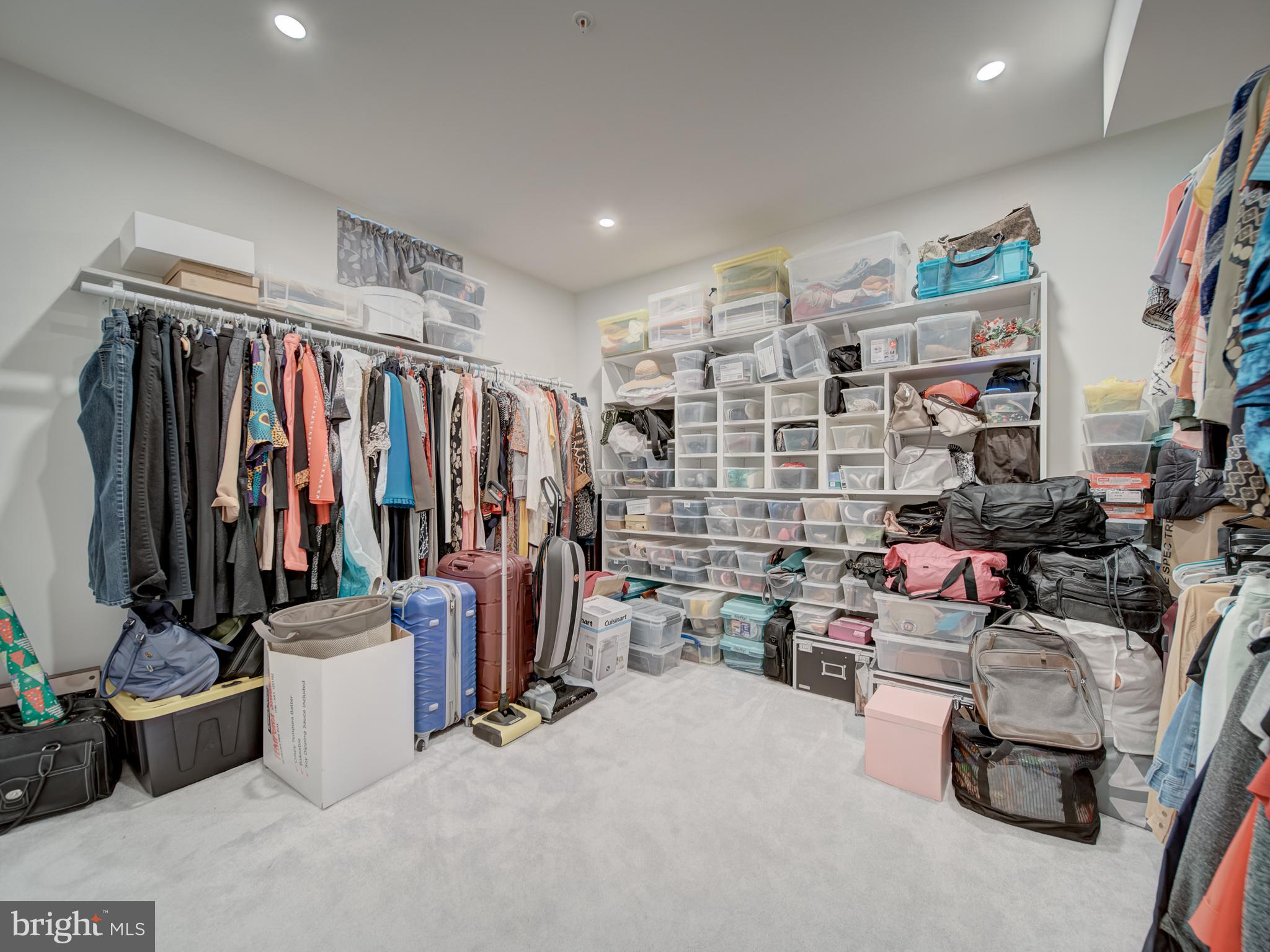 CHELTENHAM ESTATES - Residential