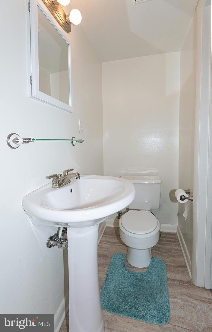 BROADFIELD AT WILTON FARM - Residential