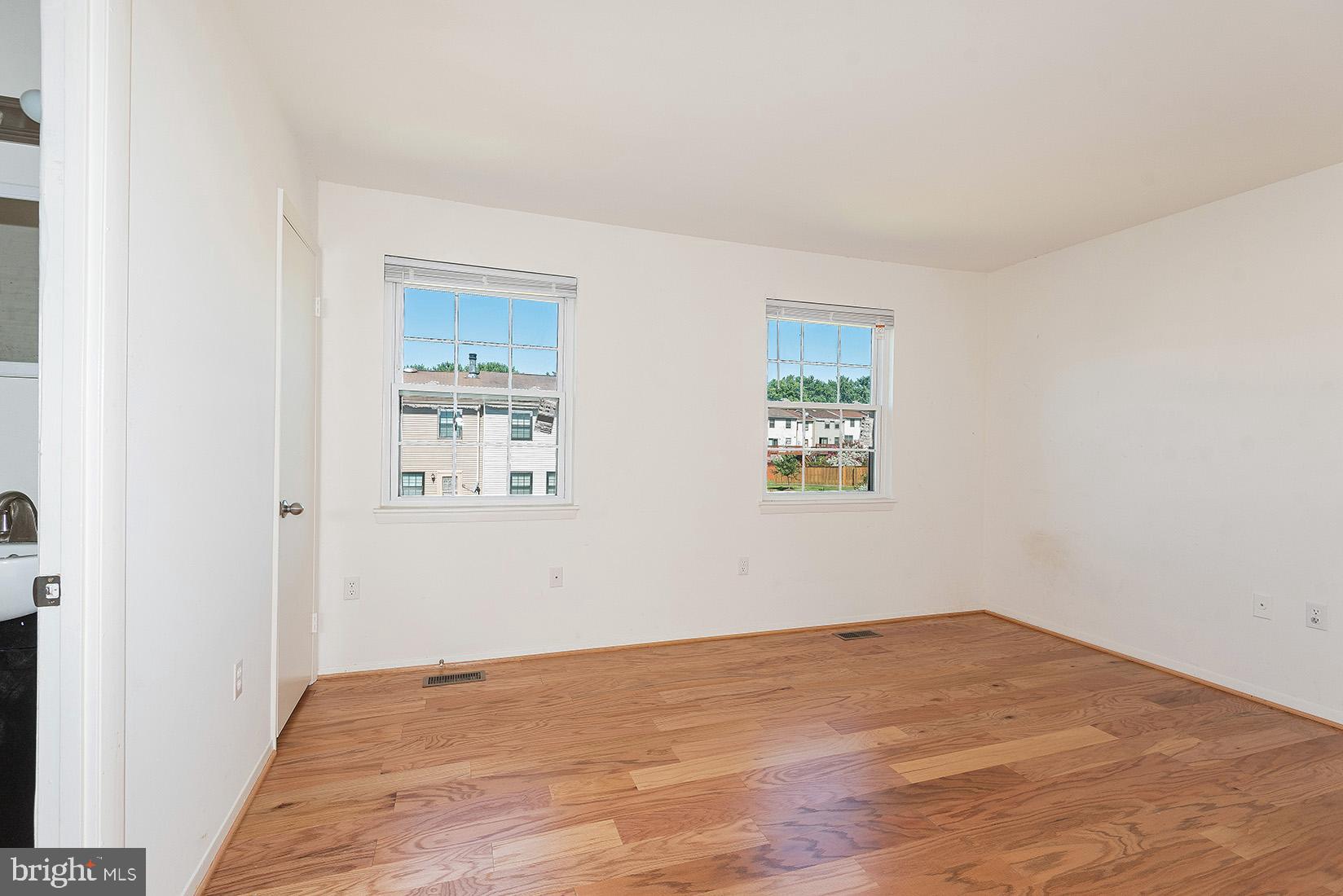 BROADFIELD AT WILTON FARM - Residential