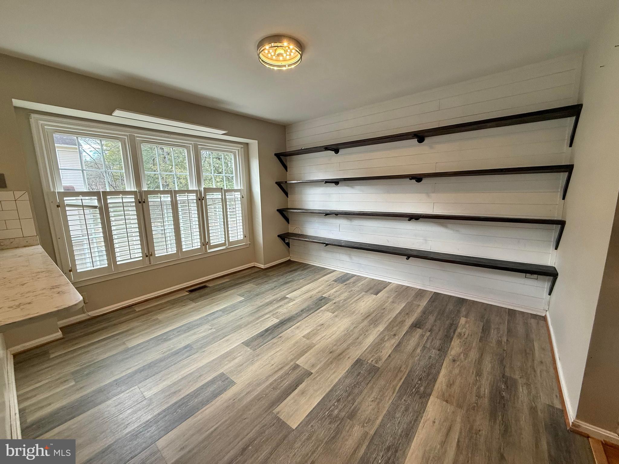 HUNTER VILLAGE - Residential Lease