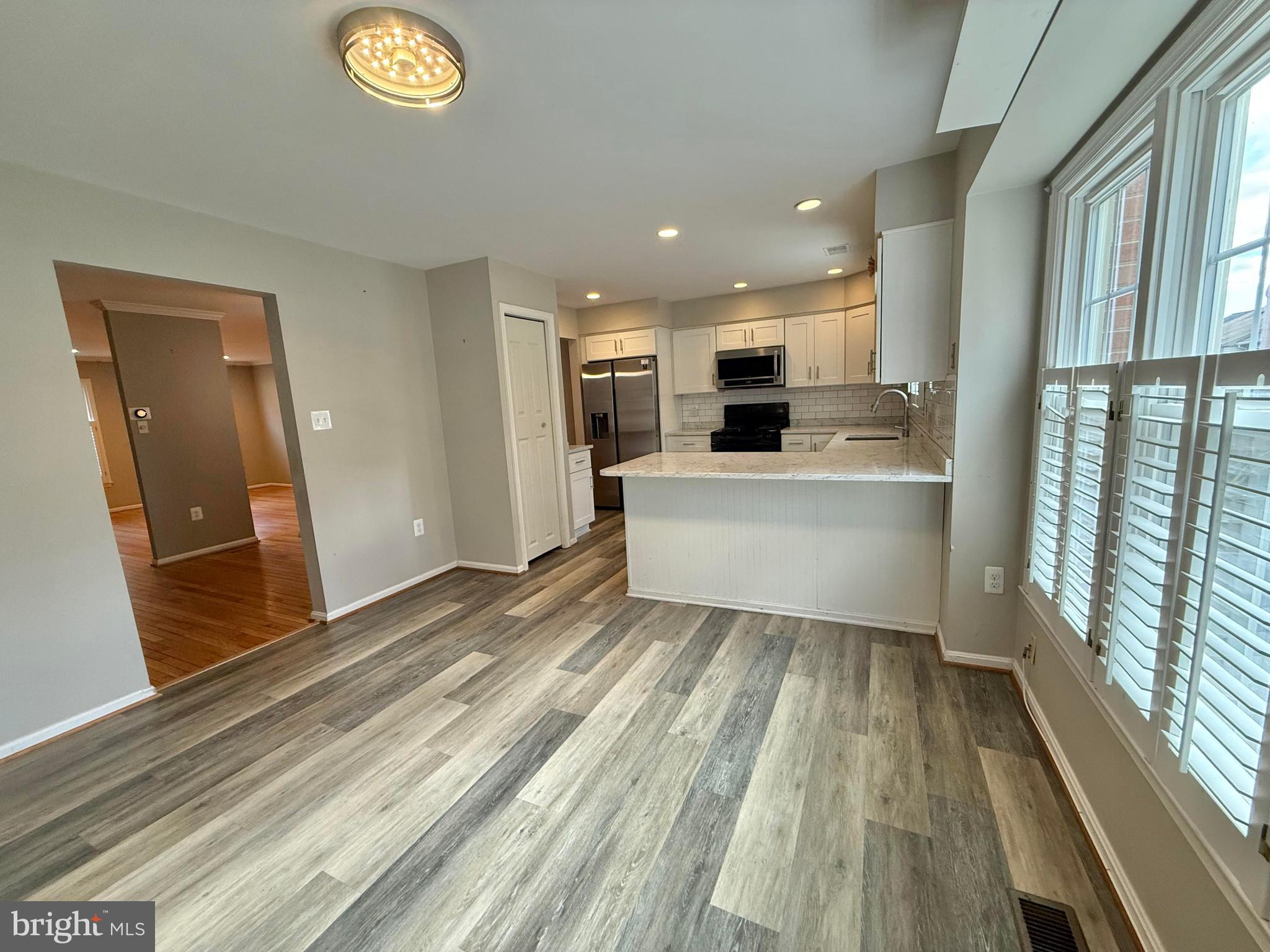 HUNTER VILLAGE - Residential Lease