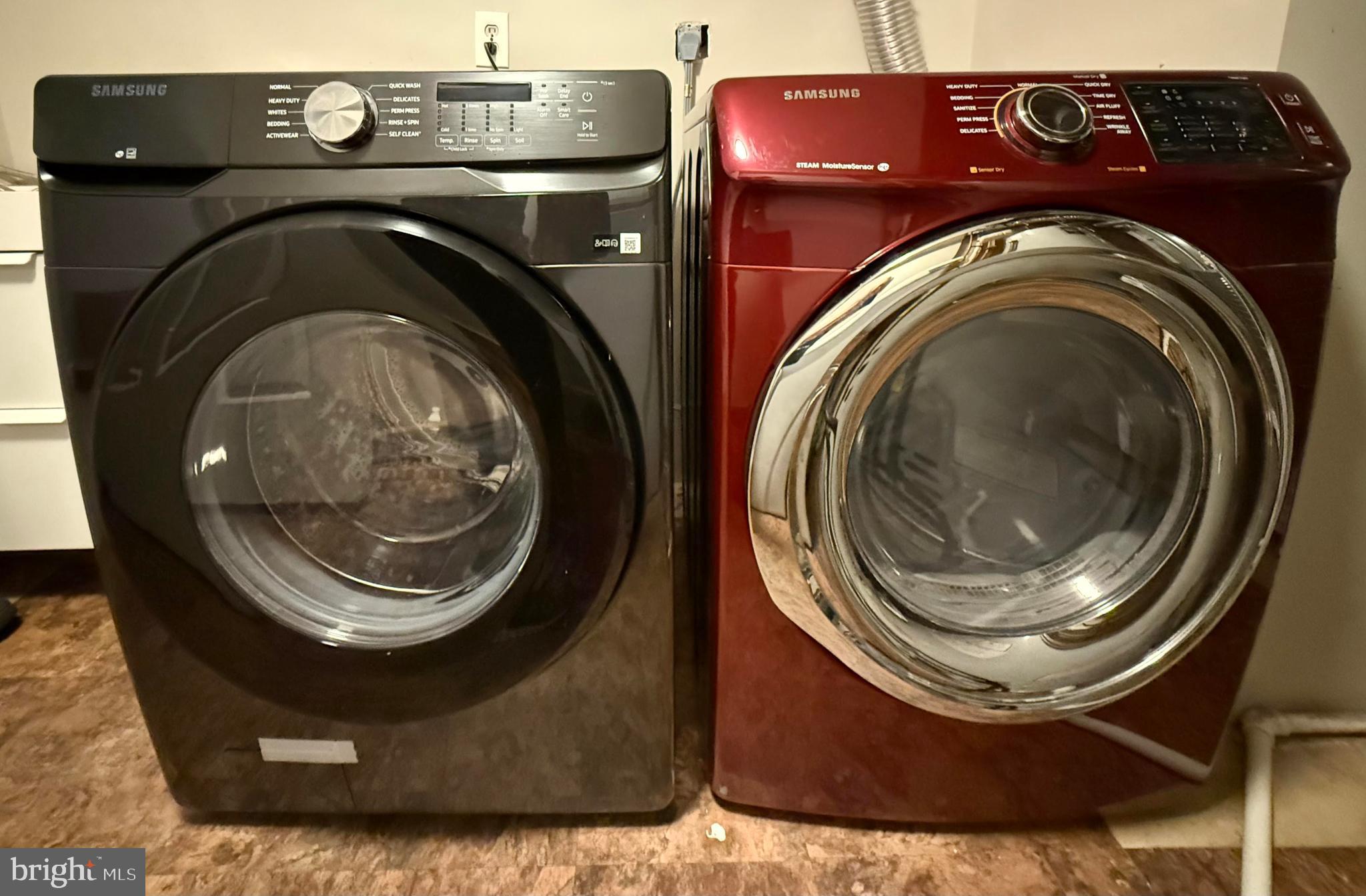 HUNTER VILLAGE - Residential Lease