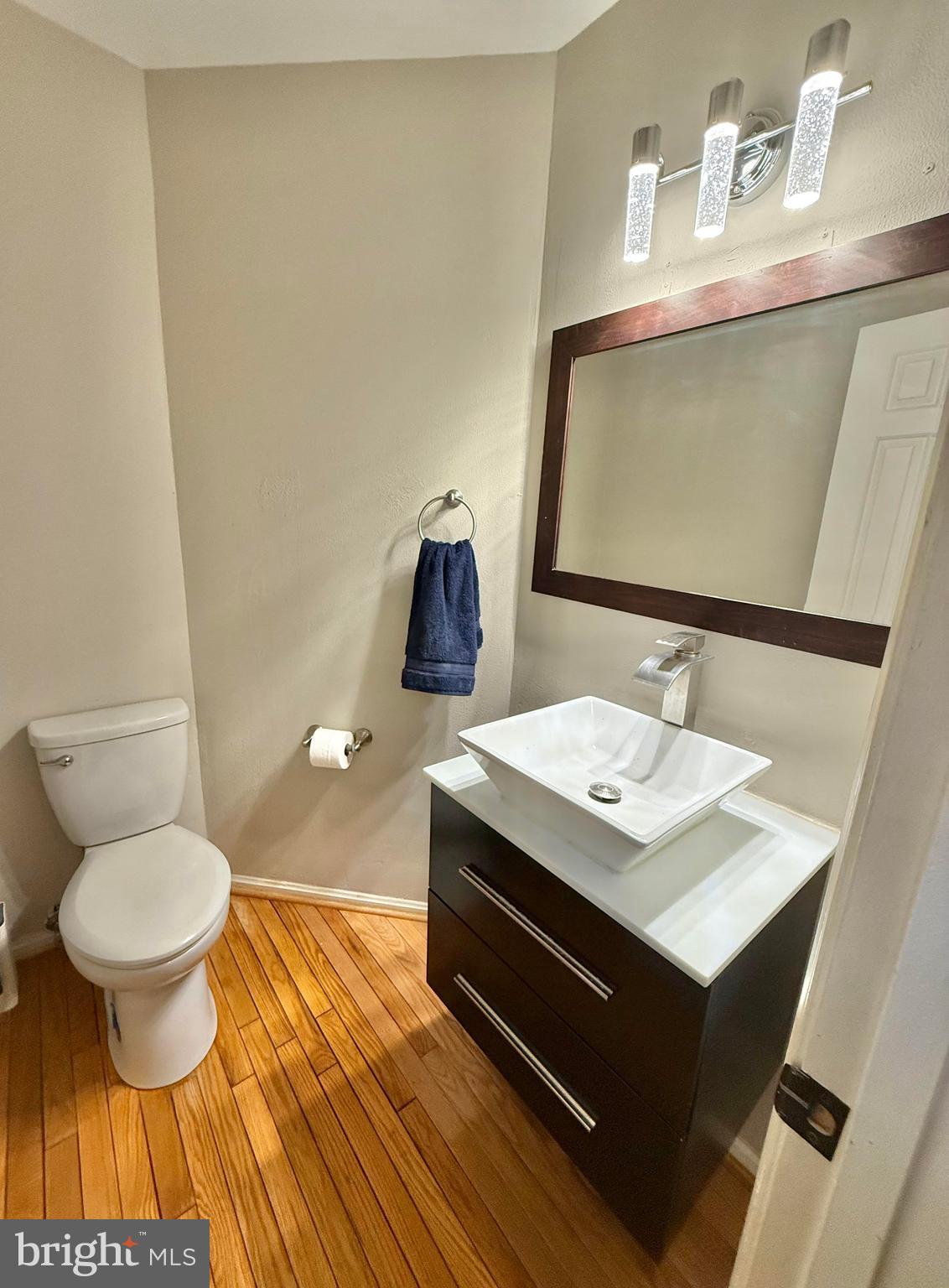 HUNTER VILLAGE - Residential Lease