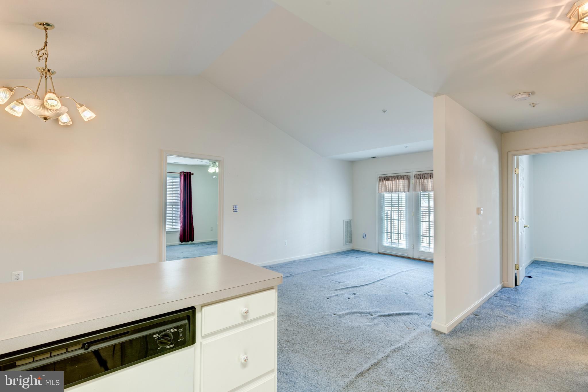 WINIFRED MANOR - Residential